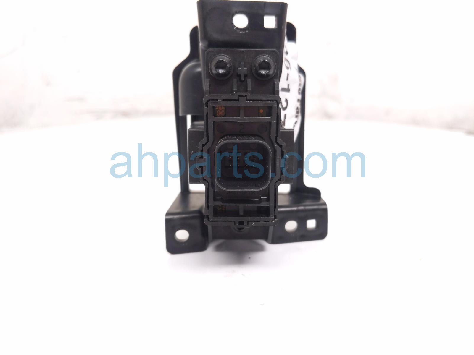 2024 Ford Mustang Electronic Parking Brake Switch GJ5T 2B623 CBW Replacement 2024 Ford Mustang Electronic Parking Brake Switch GJ5T 2B623 CBW Replacement thumbnail