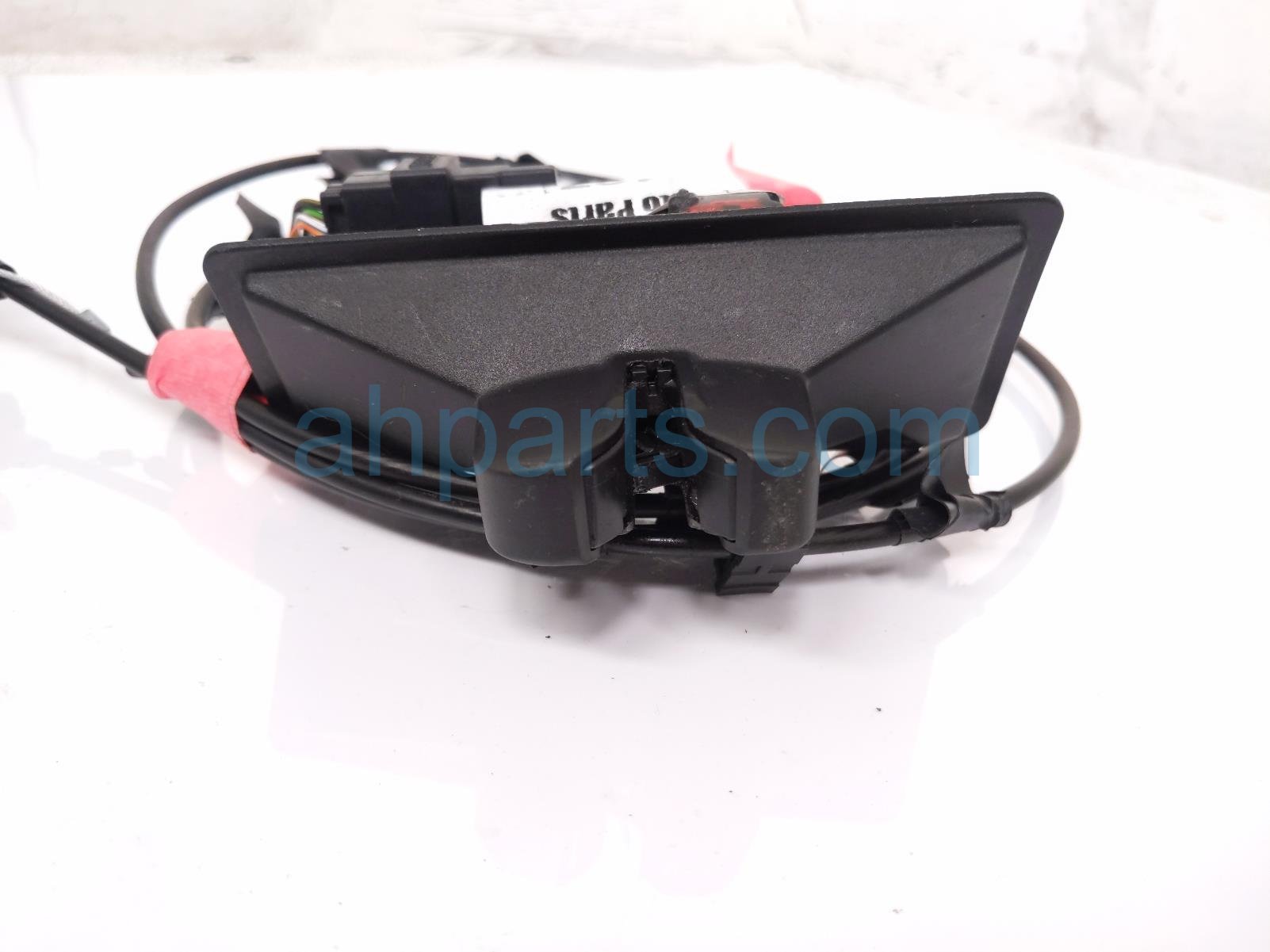 2024 Ford Mustang Trunk Lock / Latch Assy FR3B 7643268 AC Replacement 2024 Ford Mustang Trunk Lock / Latch Assy FR3B 7643268 AC Replacement thumbnail