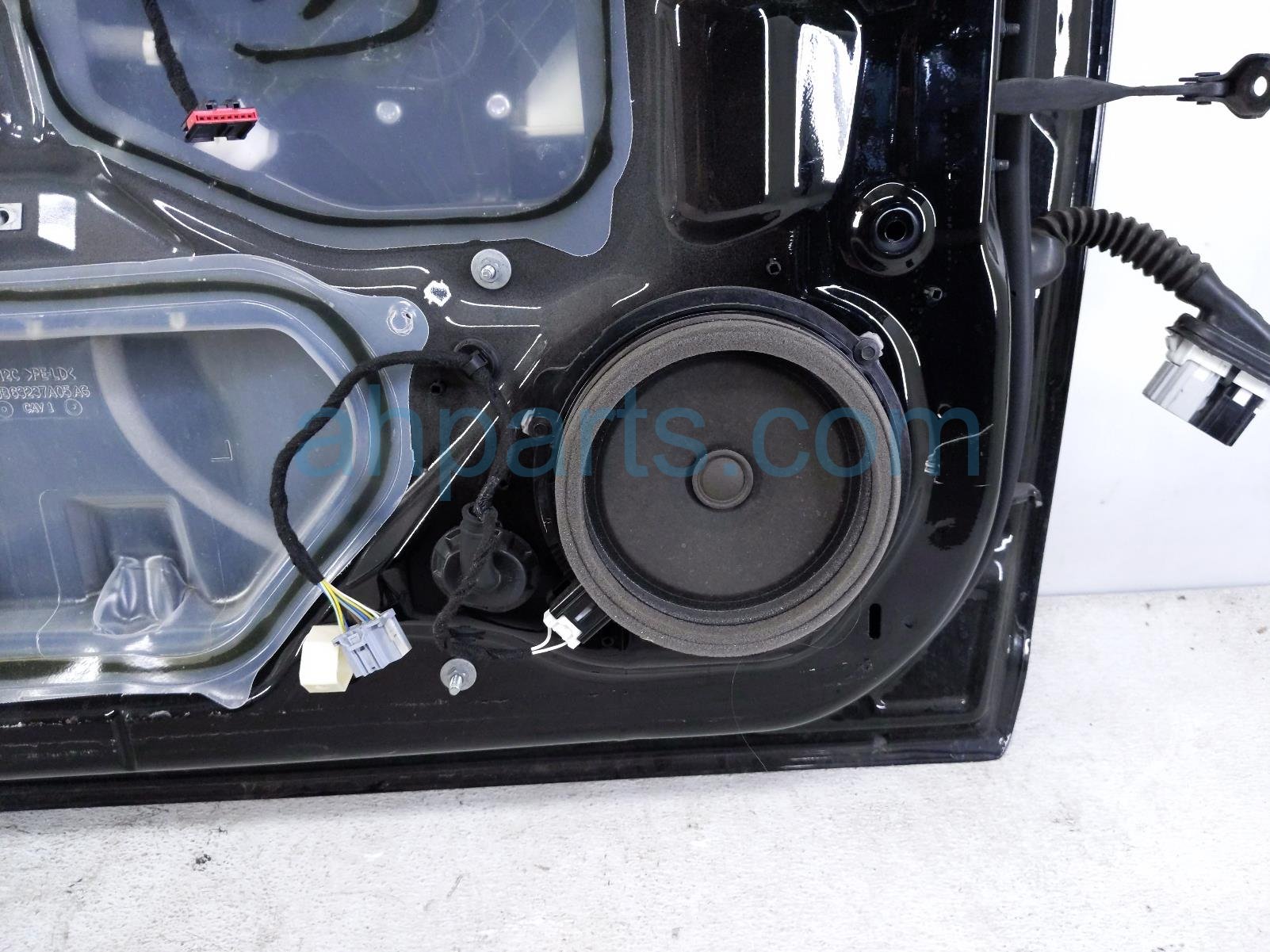 2024 Ford Mustang Front Driver Door Black No Mirror/trim FR3B63237A05 Replacement 2024 Ford Mustang Front Driver Door Black No Mirror/trim FR3B63237A05 Replacement thumbnail