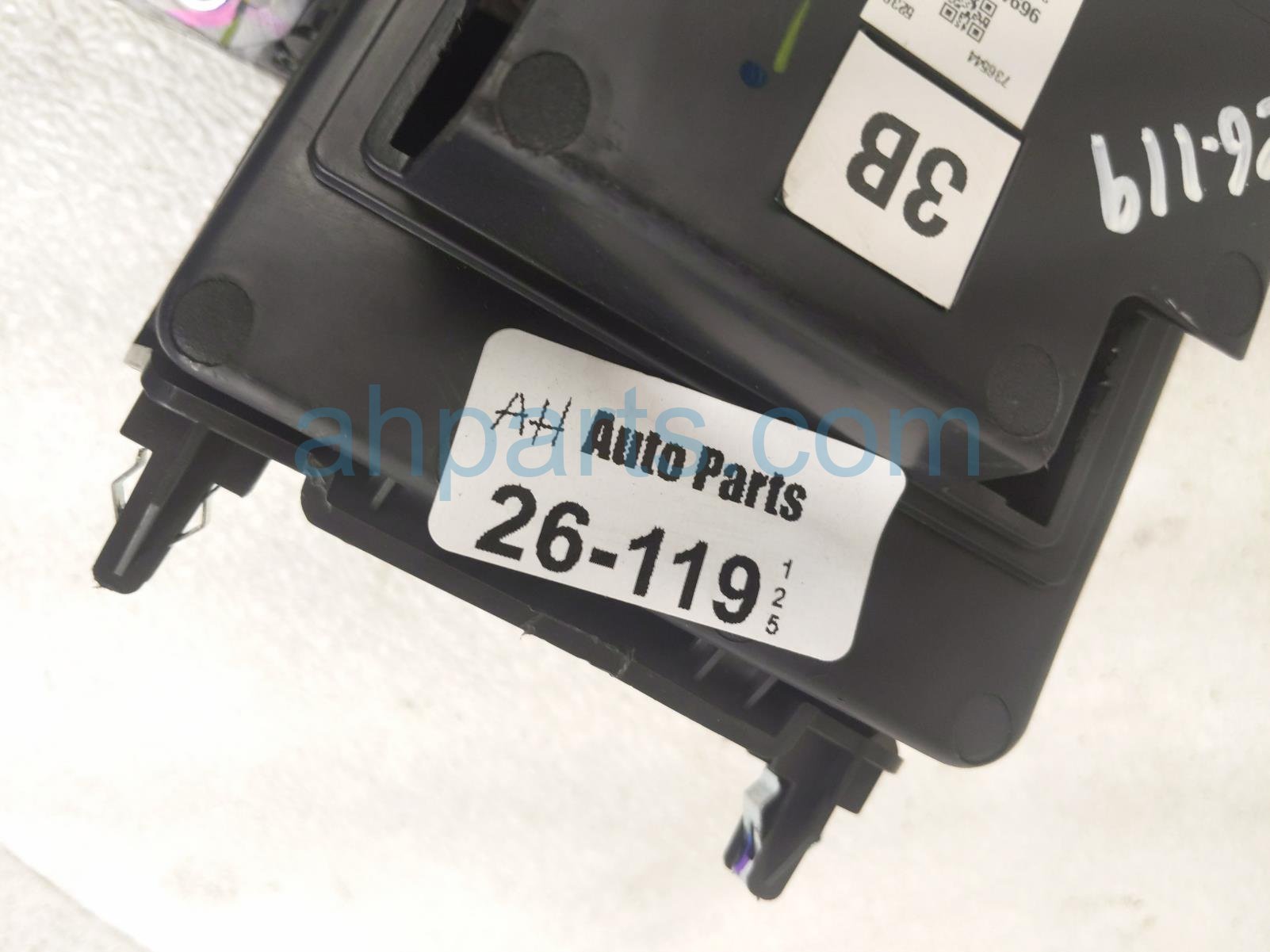 2025 Nissan Kicks Center Console Shifter Bezel blk 96941 7LF3B Replacement 2025 Nissan Kicks Center Console Shifter Bezel blk 96941 7LF3B Replacement thumbnail