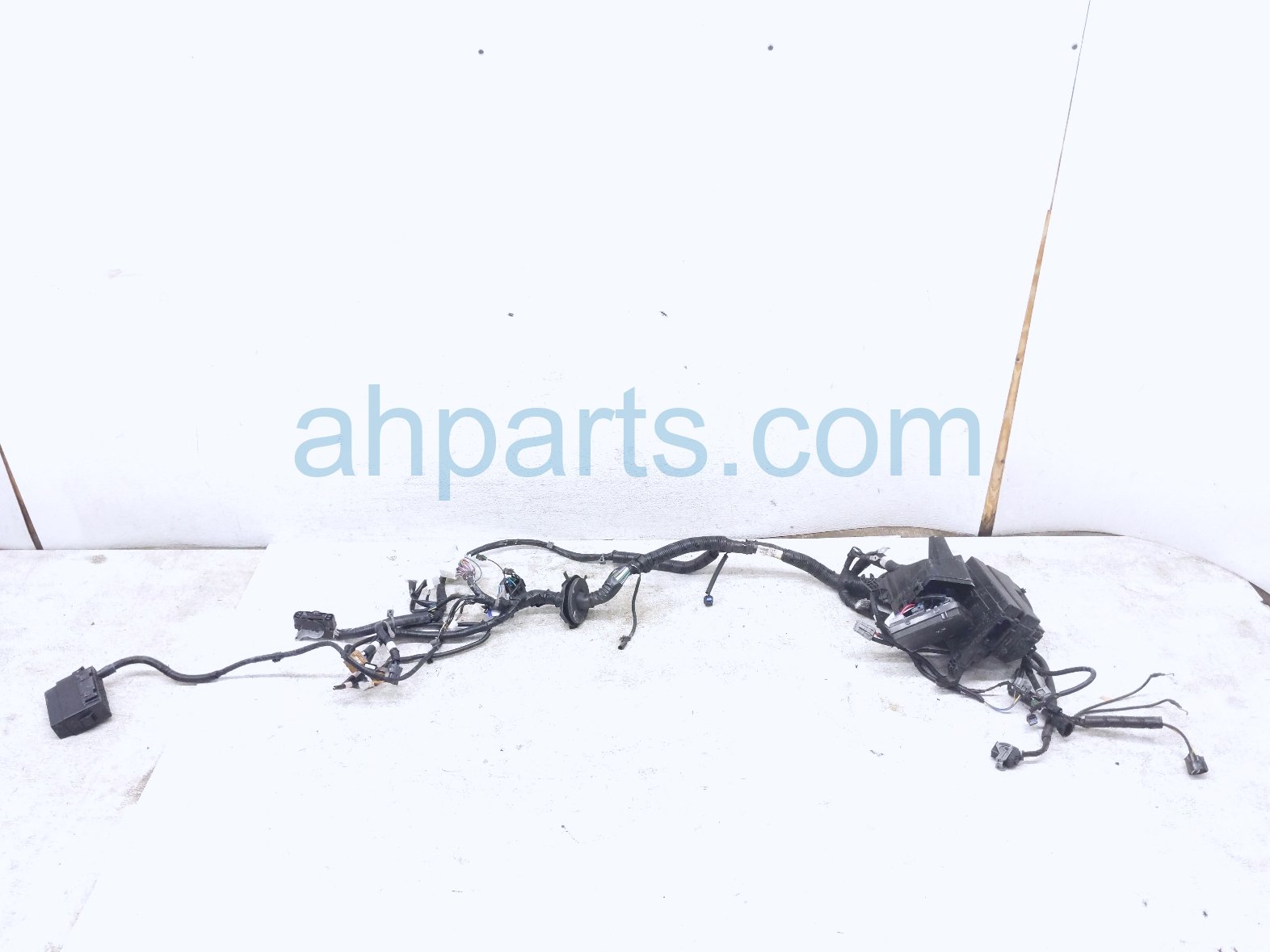 2023 Nissan Pathfinder Engine Room Harness W/fuse 3.5l Fwd 24012 6TA2C Replacement 2023 Nissan Pathfinder Engine Room Harness W/fuse 3.5l Fwd 24012 6TA2C Replacement thumbnail