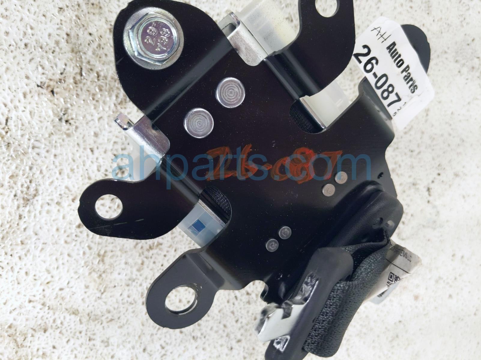 2023 Nissan Pathfinder Rear 3rd Row Mid Seat Belt Black 89854 6TA0A Replacement 2023 Nissan Pathfinder Rear 3rd Row Mid Seat Belt Black 89854 6TA0A Replacement thumbnail