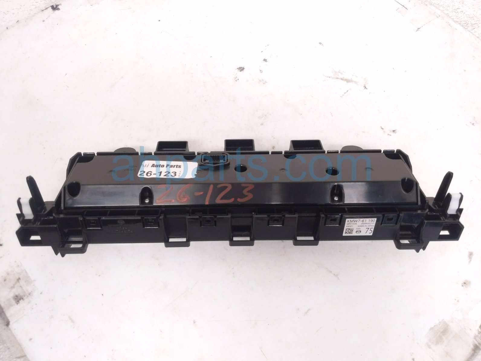 2025 Mazda Cx 90 Temperature Climate Heater/ac Control(on Dash) KMW7 61 Replacement 2025 Mazda Cx 90 Temperature Climate Heater/ac Control(on Dash) KMW7 61 Replacement thumbnail
