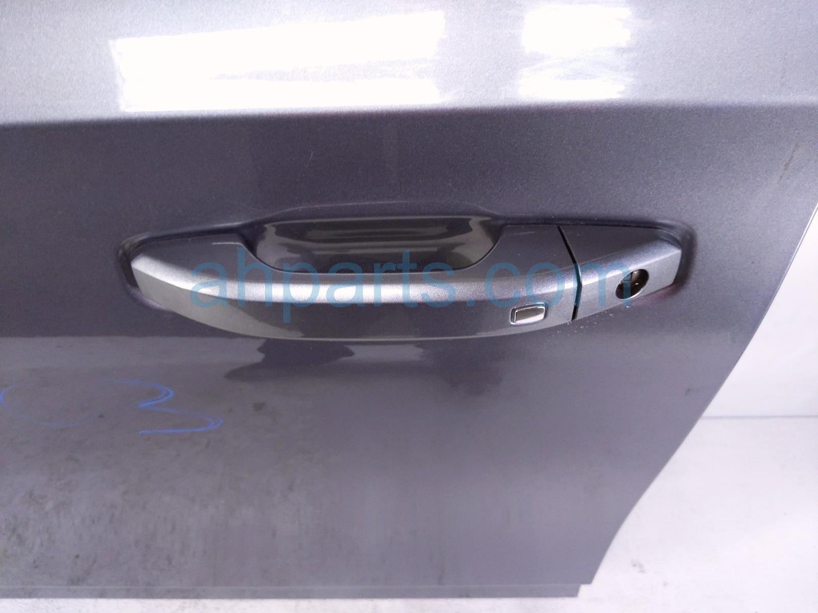 2022 Chevy Tahoe Front Driver Door Grey No Mirror/trim 85514505 Replacement 2022 Chevy Tahoe Front Driver Door Grey No Mirror/trim 85514505 Replacement thumbnail