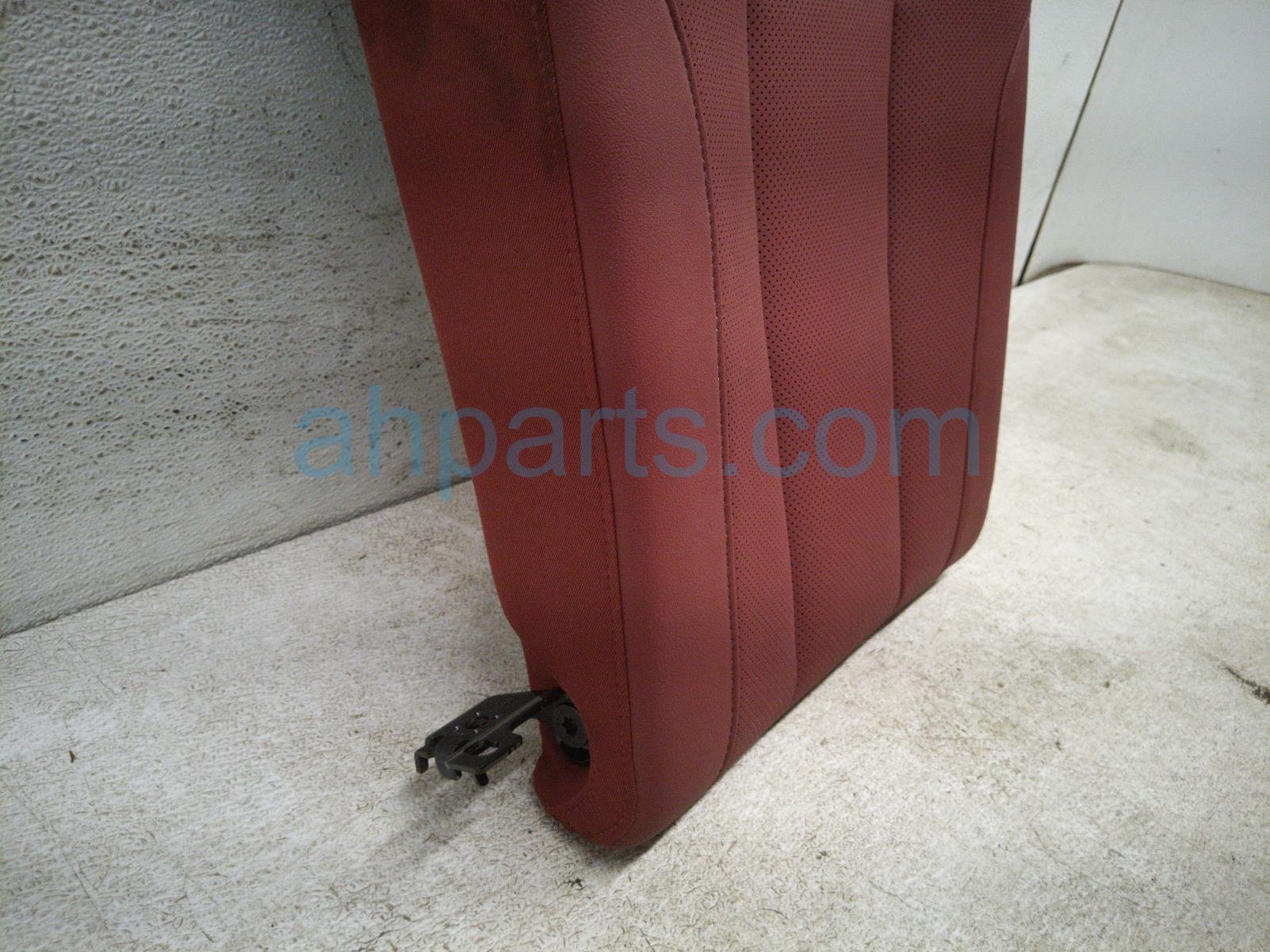 2025 BMW I4 (2nd Row) Rear Passenger Seat Back Red 52 20 5 A0D 104 Replacement 2025 BMW I4 (2nd Row) Rear Passenger Seat Back Red 52 20 5 A0D 104 Replacement thumbnail