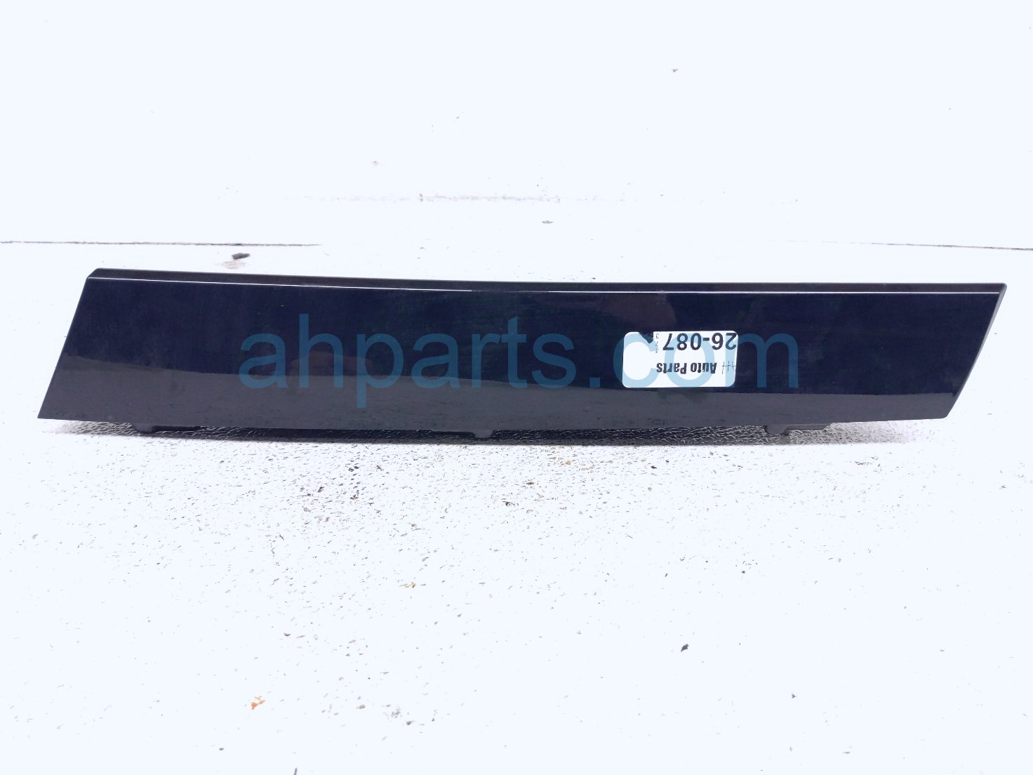 2023 Nissan Pathfinder Driver Rear Bumper Winglet Trim red 96033 6TA0A Replacement 2023 Nissan Pathfinder Driver Rear Bumper Winglet Trim red 96033 6TA0A Replacement thumbnail