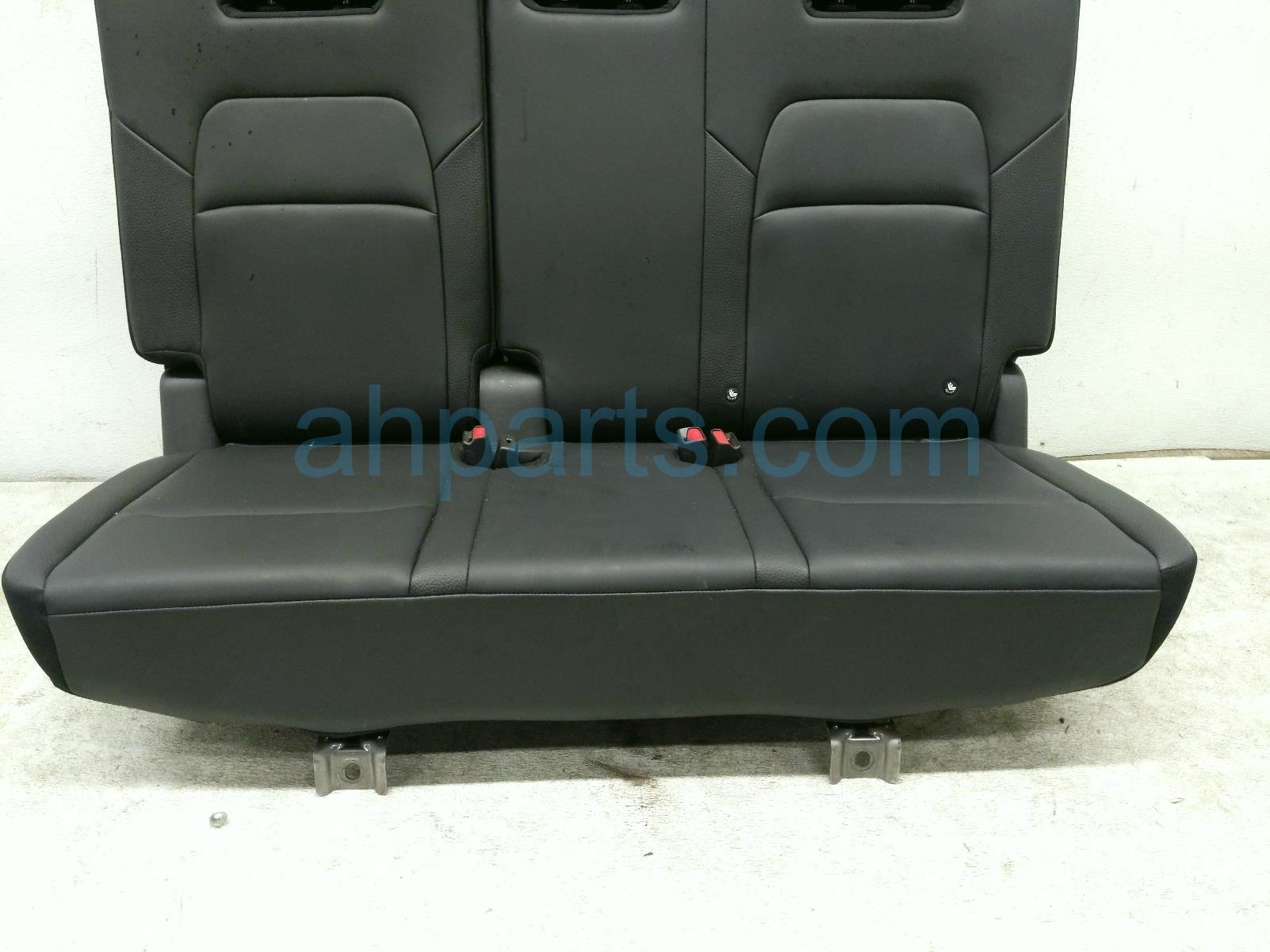 2023 Nissan Pathfinder Rear / Back (3rd Row) 3rd Row Seat Assy Black Leather 89320 6TA1A Replacement 2023 Nissan Pathfinder Rear / Back (3rd Row) 3rd Row Seat Assy Black Leather 89320 6TA1A Replacement thumbnail