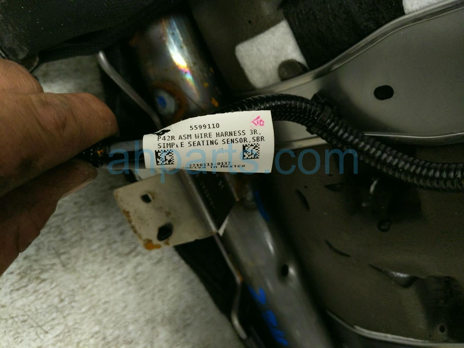 2023 Nissan Pathfinder Rear / Back (3rd Row) 3rd Row Seat Assy Black Leather 89320 6TA1A Replacement 2023 Nissan Pathfinder Rear / Back (3rd Row) 3rd Row Seat Assy Black Leather 89320 6TA1A Replacement thumbnail