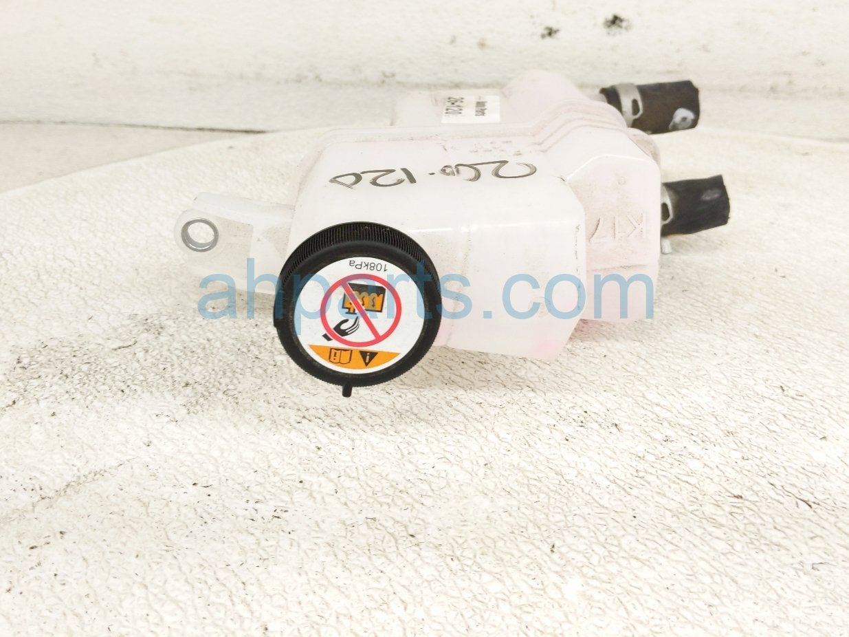 2026 Toyota Camry Inverter Coolant Reservoir Tank G91H0 AQ010 Replacement 2026 Toyota Camry Inverter Coolant Reservoir Tank G91H0 AQ010 Replacement thumbnail