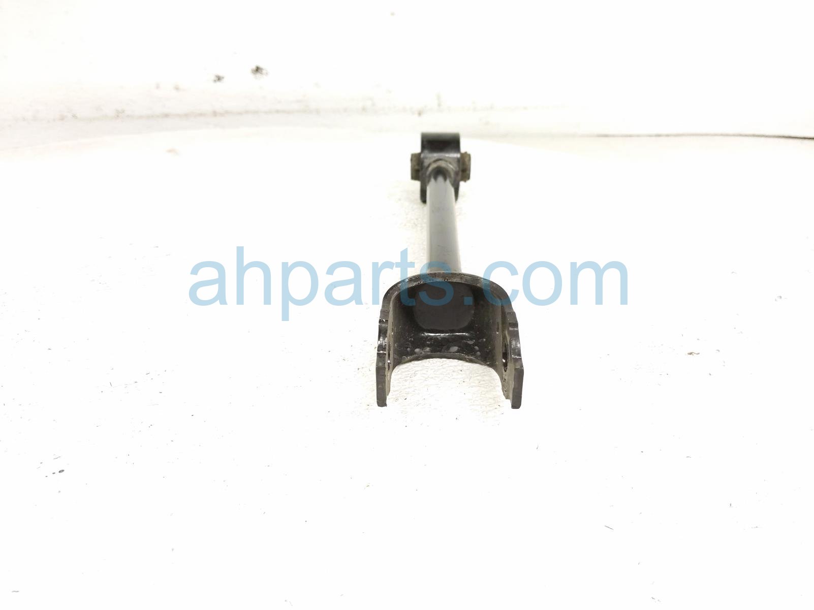 2026 Toyota Camry Rear Driver Lateral Lower Control Arm 48710 06170 Replacement 2026 Toyota Camry Rear Driver Lateral Lower Control Arm 48710 06170 Replacement thumbnail