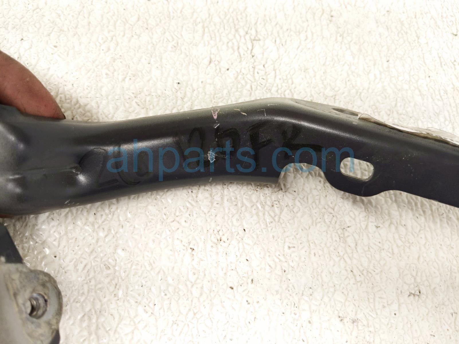 2026 Toyota Camry Passenger Hood Hinge Black 53410 AQ020 Replacement 2026 Toyota Camry Passenger Hood Hinge Black 53410 AQ020 Replacement thumbnail