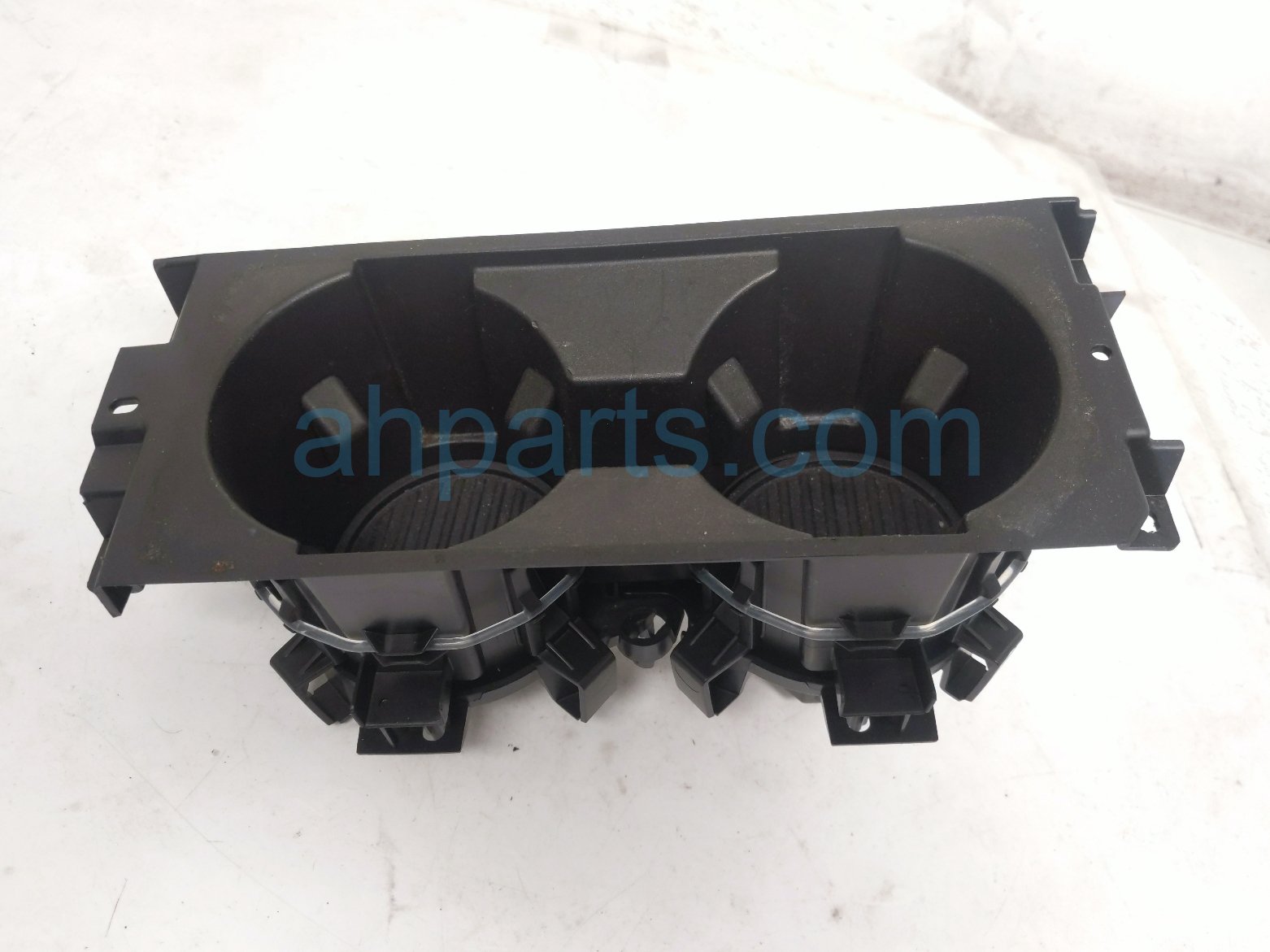 $65 Ford CENTER FRONT CONSOLE DUAL CUP HLD