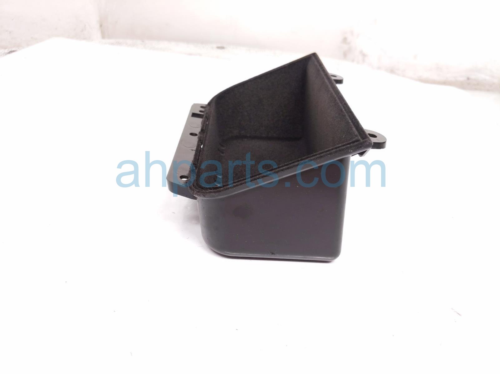 Audi LH DASH STORAGE POCKET -BLK