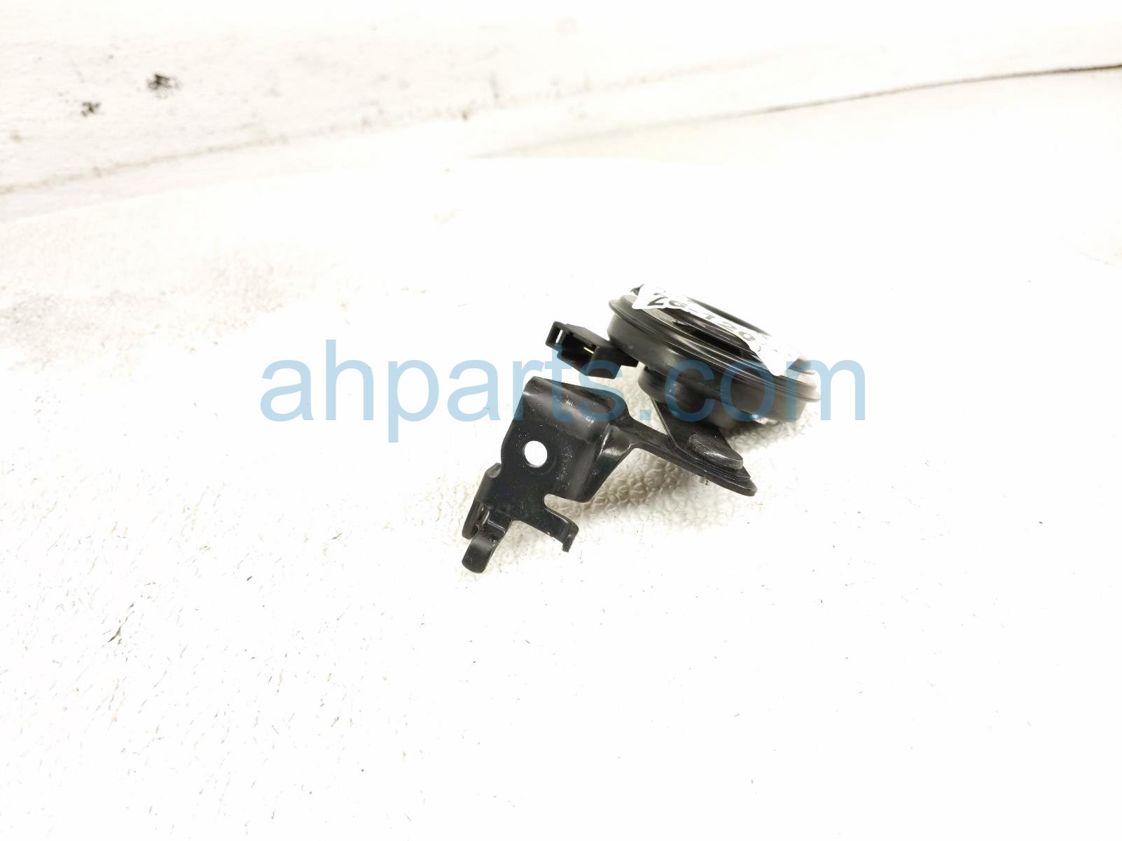 2026 Toyota Camry Anti theft Alarm Siren Horn 86560 06060 Replacement 2026 Toyota Camry Anti theft Alarm Siren Horn 86560 06060 Replacement thumbnail