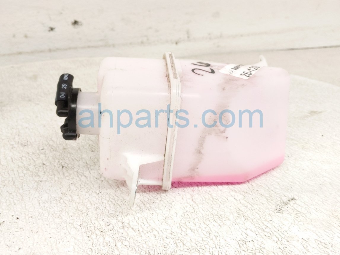 2026 Toyota Camry Coolant Overflow Reservoir Tank 16470 F0011 Replacement 2026 Toyota Camry Coolant Overflow Reservoir Tank 16470 F0011 Replacement thumbnail