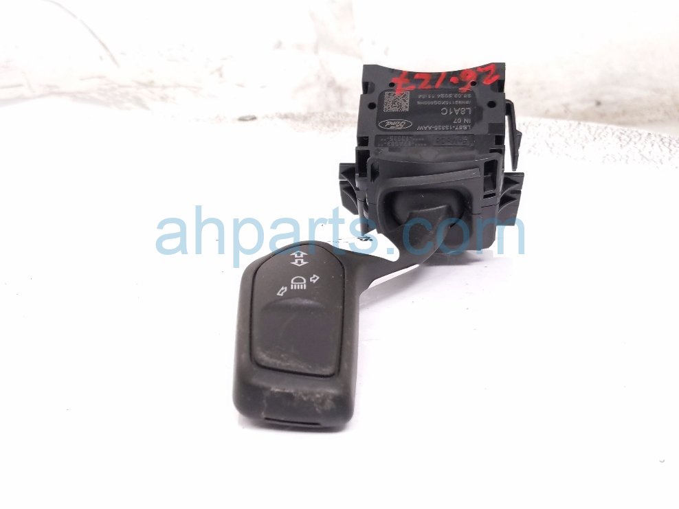 2024 Ford Mustang Combo Turn Signal Column Switch Driver LB5T 13335 AAW Replacement 2024 Ford Mustang Combo Turn Signal Column Switch Driver LB5T 13335 AAW Replacement thumbnail