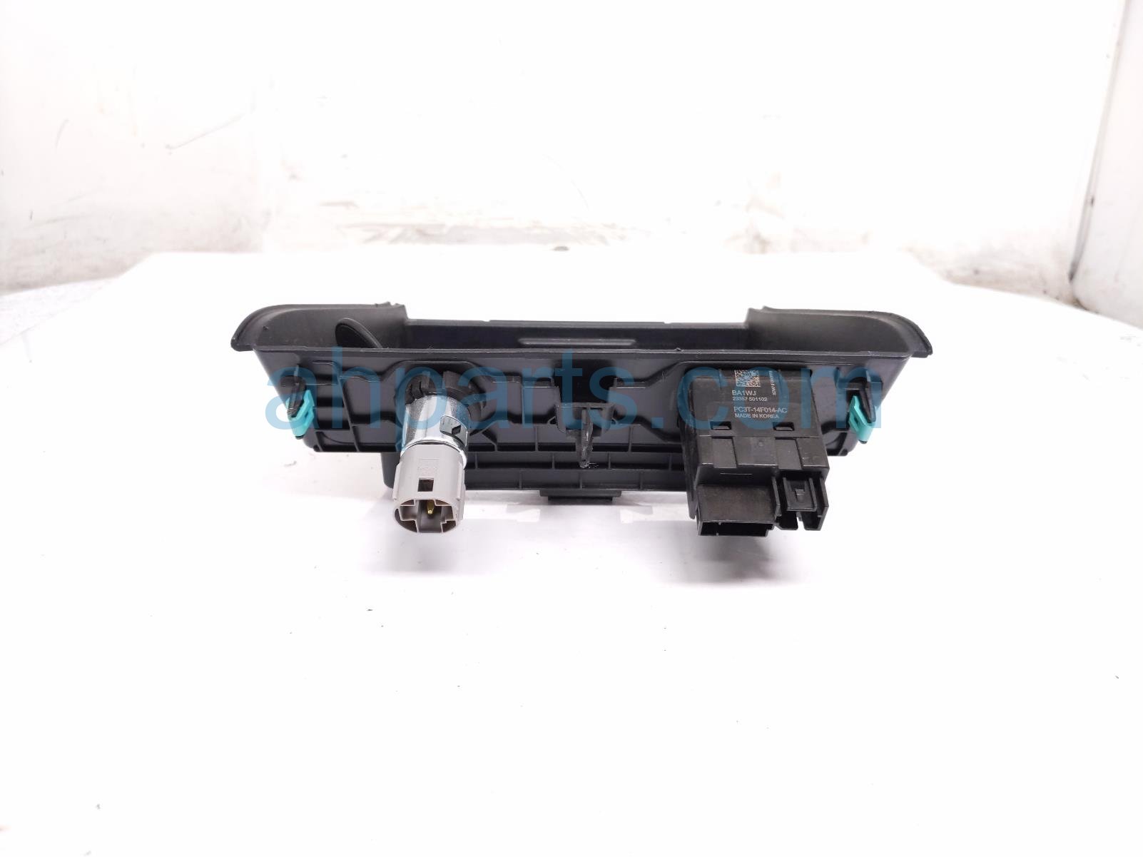 2024 Ford Mustang Center Console Lower Trim W/usb blk PR3B C045P04 BK319W Replacement 2024 Ford Mustang Center Console Lower Trim W/usb blk PR3B C045P04 BK319W Replacement thumbnail