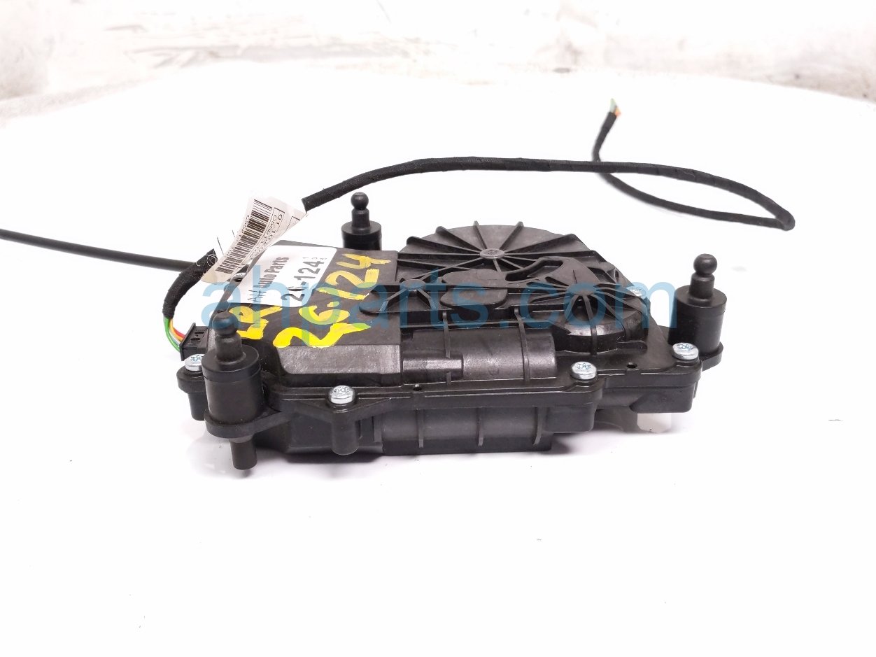 2022 BMW X3 Rear Driver Door Lock Actuator & Latch 163672 10 Replacement 2022 BMW X3 Rear Driver Door Lock Actuator & Latch 163672 10 Replacement thumbnail