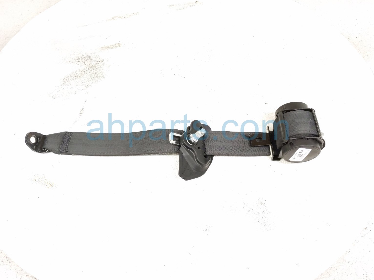 Honda 2ND ROW LH SEAT BELT - BLACK