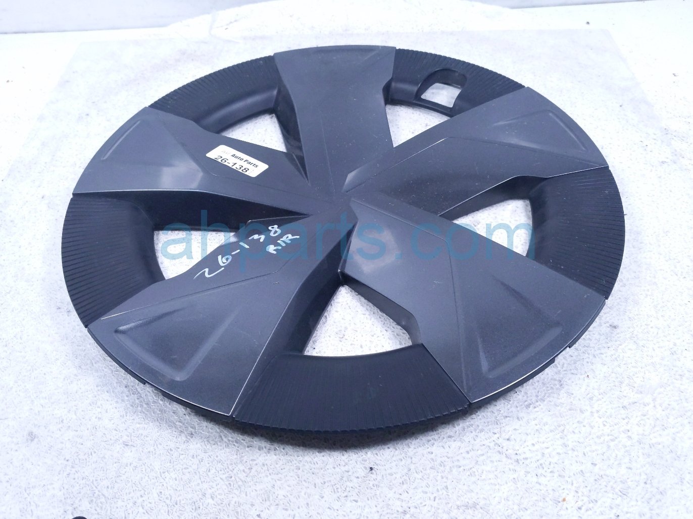 Toyota WHEEL COVER / HUB CAP