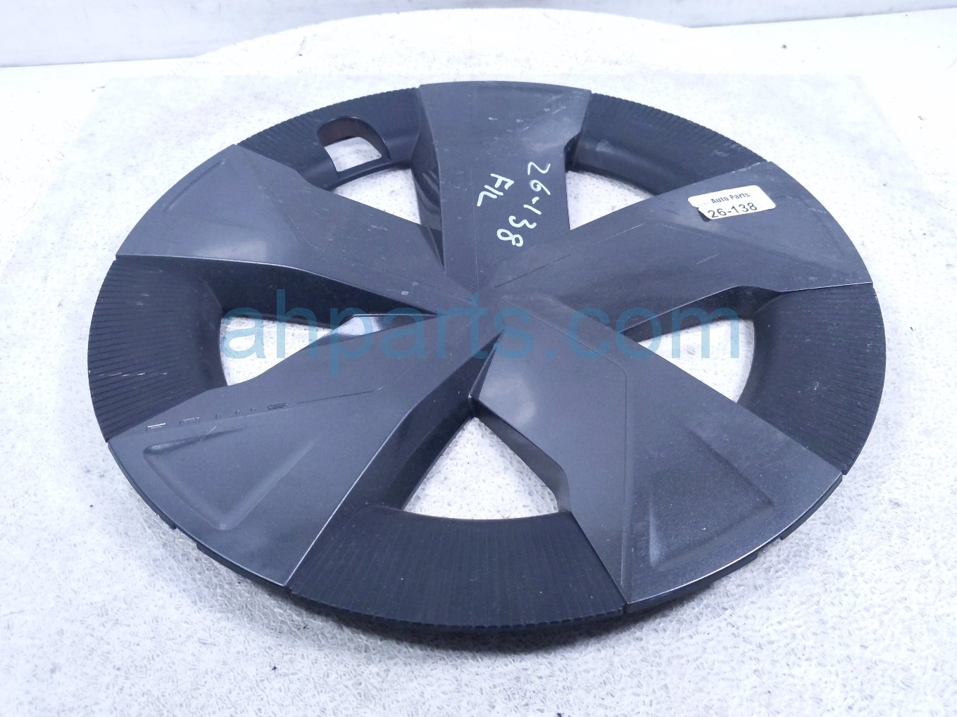 Toyota FR/LH WHEEL COVER CAP