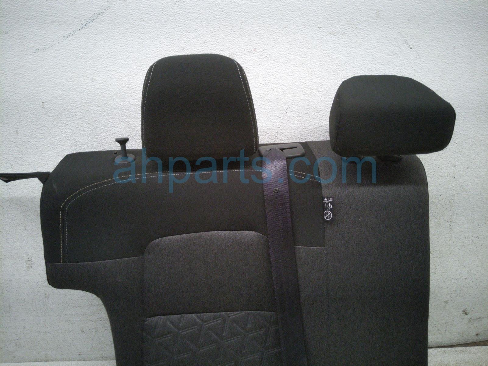 2025 Nissan Kicks (2nd Row) Rear Passenger Seat Back W/hr Belt Black 88600 7LG2A Replacement 2025 Nissan Kicks (2nd Row) Rear Passenger Seat Back W/hr Belt Black 88600 7LG2A Replacement thumbnail