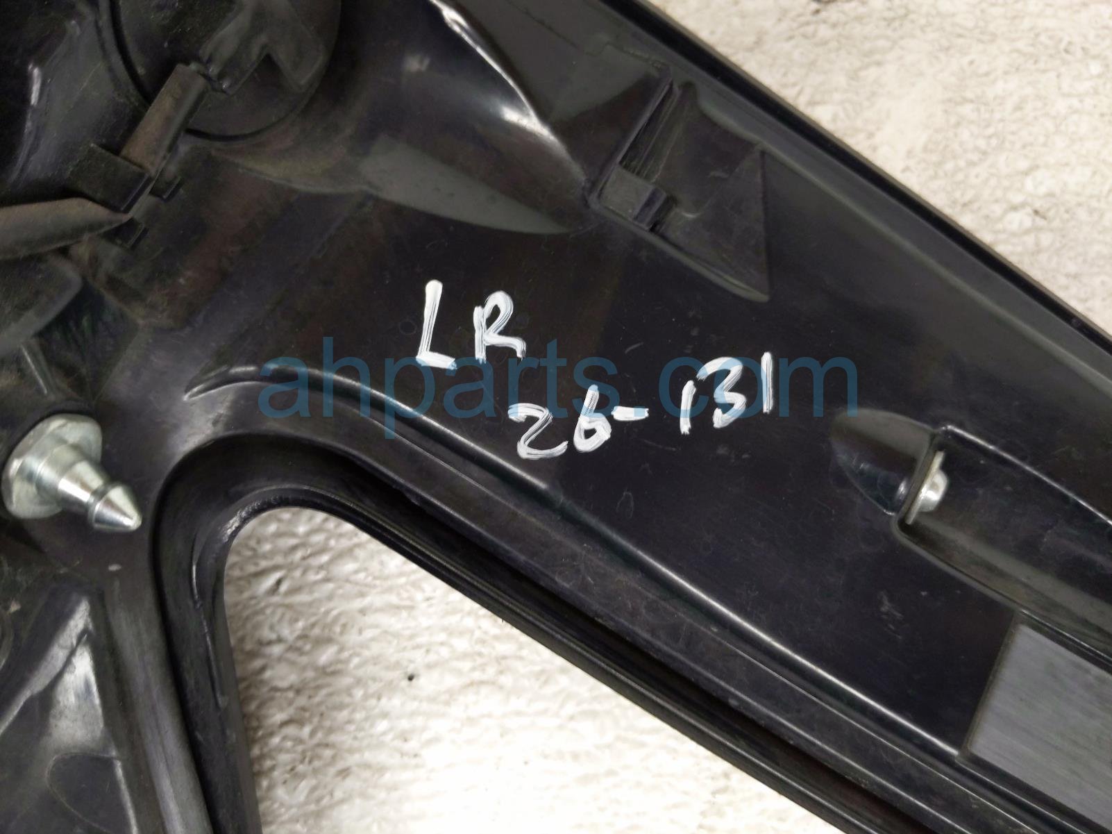 2023 Toyota Sienna Light / Rear Driver Tail Lamp (on Body) 81560 08190 Replacement 2023 Toyota Sienna Light / Rear Driver Tail Lamp (on Body) 81560 08190 Replacement thumbnail
