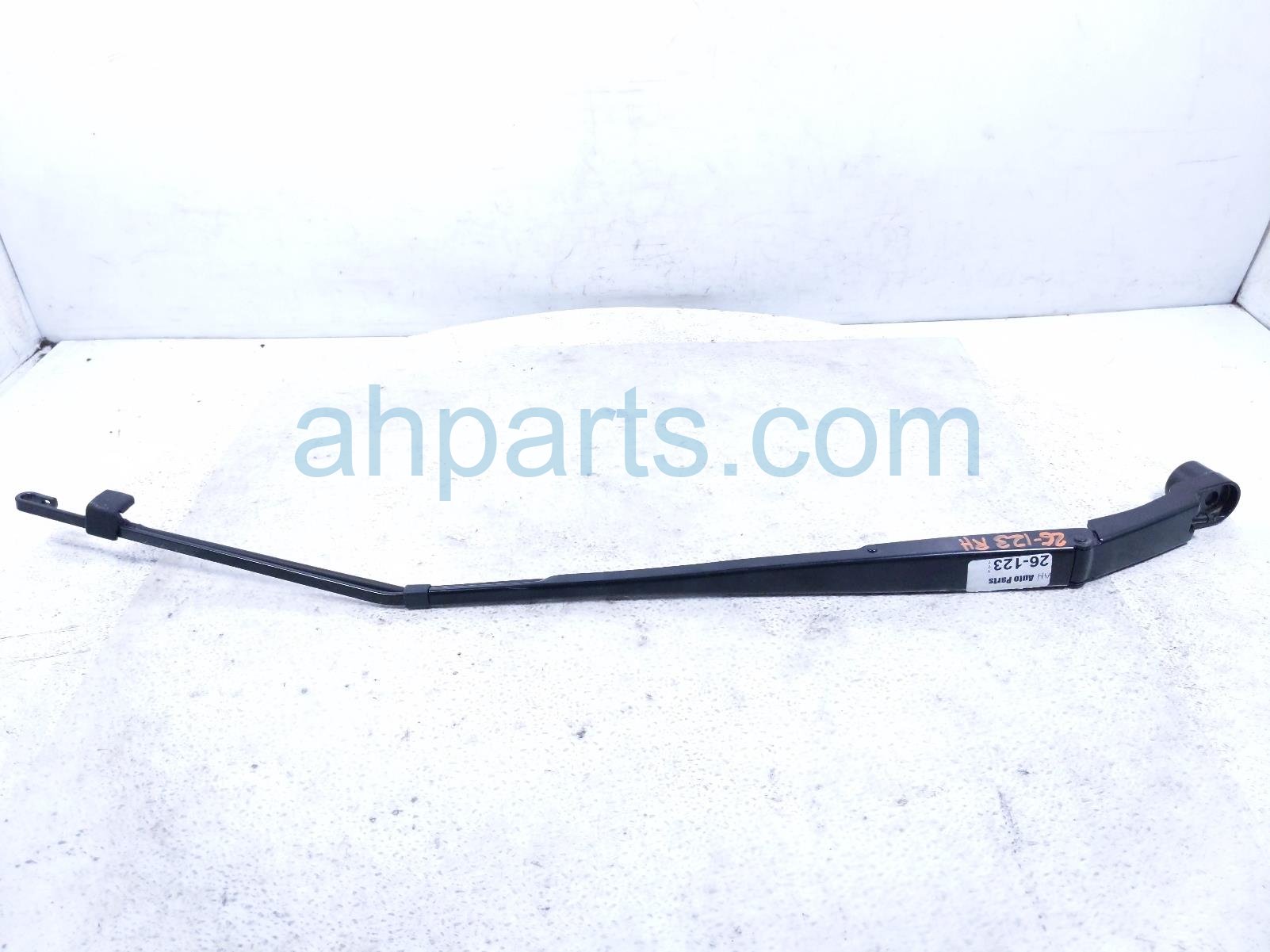 Passenger WINDSHIELD WIPER ARM