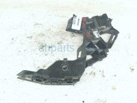 Volkswagen FR/RH BUMPER GUIDE SUPPORT BRKT Volkswagen FR/RH BUMPER GUIDE SUPPORT BRKT