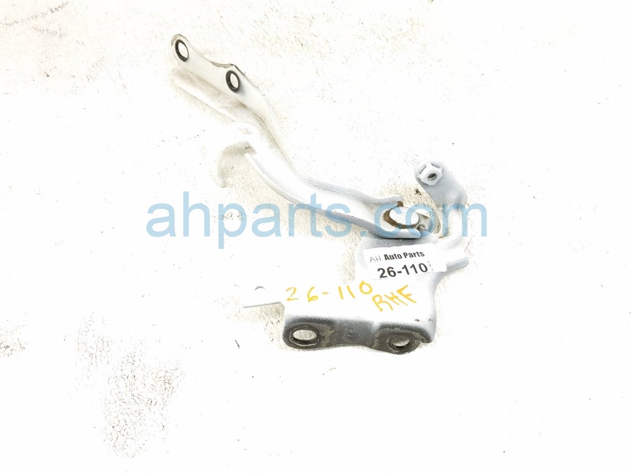 Lexus RH HOOD HINGE - WHITE