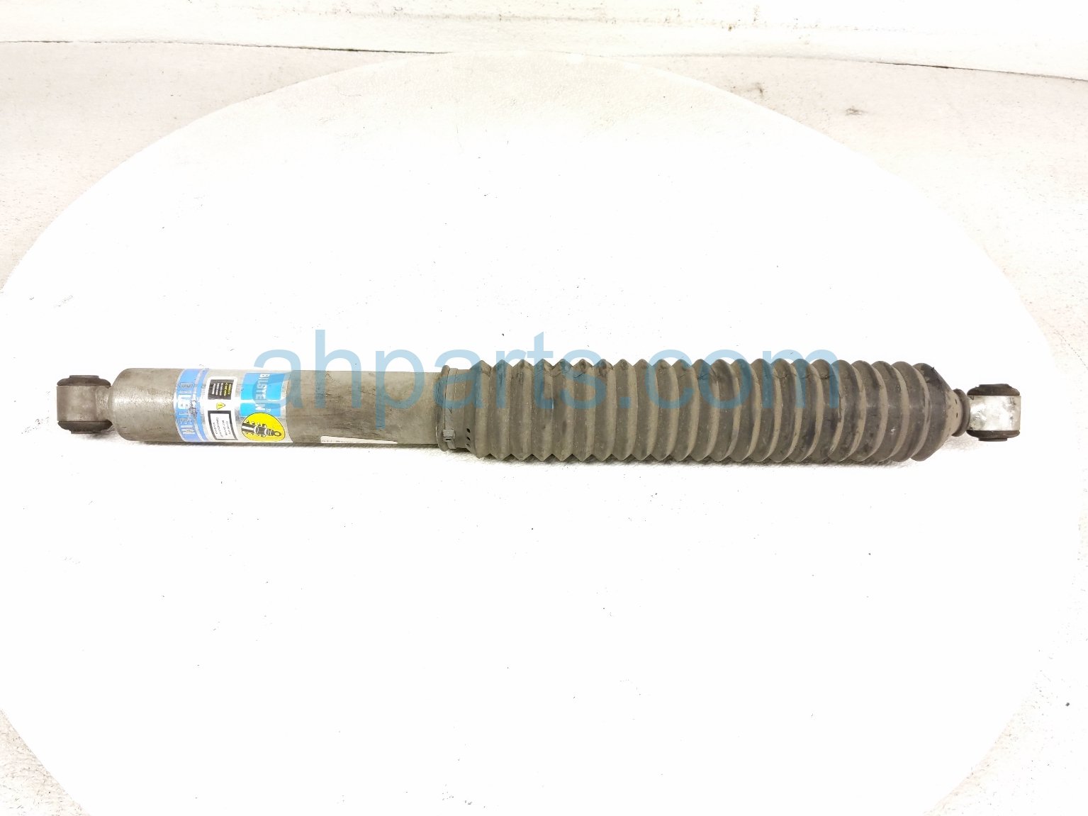$60 Ford RR/LH SHOCK ABSORBER