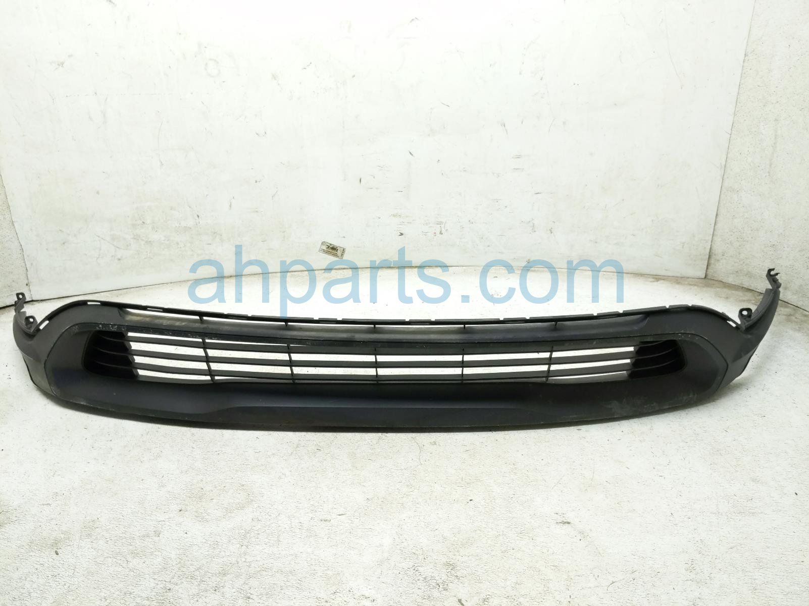 Toyota FRONT LOWER BUMPER GRILLE - BLUE