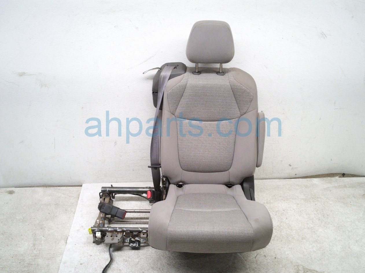 Toyota FR/LH SEAT - GREY - W/ AIRBAG