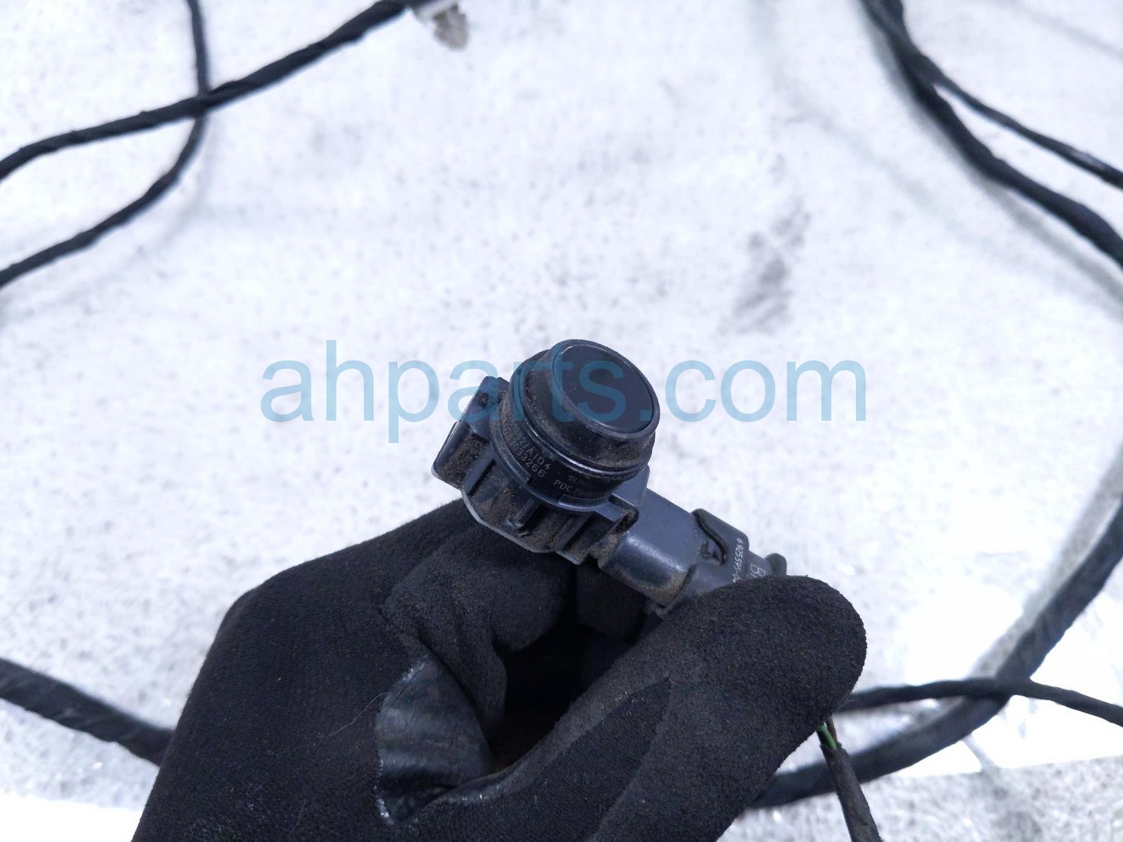 2016 BMW 328i Front Bumper Parking Sensor Harness 61 12 9 365 042 Replacement 2016 BMW 328i Front Bumper Parking Sensor Harness 61 12 9 365 042 Replacement thumbnail