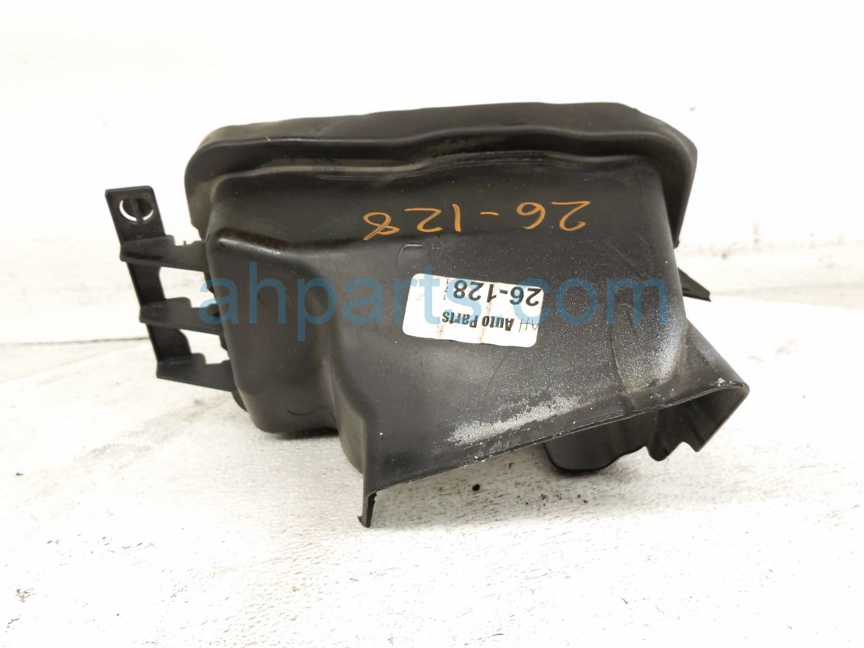 2016 BMW 328i Front Passenger Brake Cooling Air Duct Guide 51747255420 Replacement 2016 BMW 328i Front Passenger Brake Cooling Air Duct Guide 51747255420 Replacement thumbnail