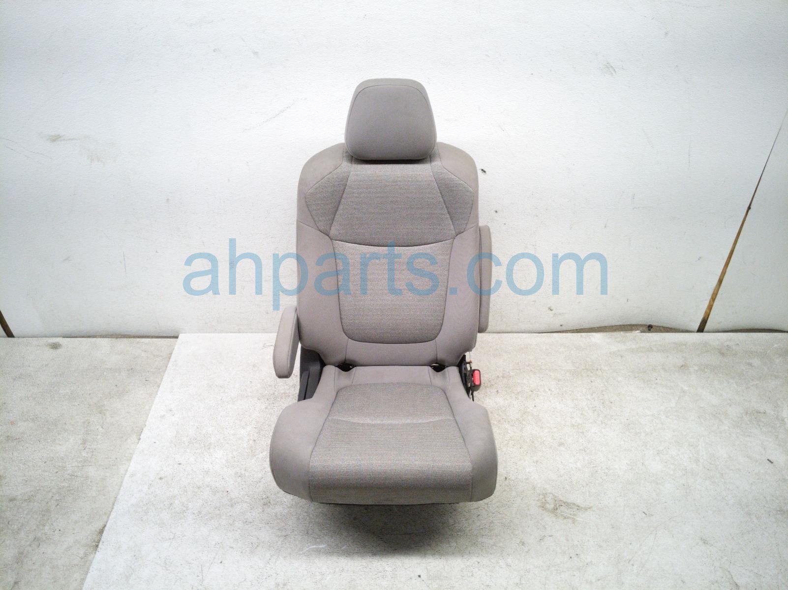 Toyota 2ND ROW RH SEAT - GREY CLTH