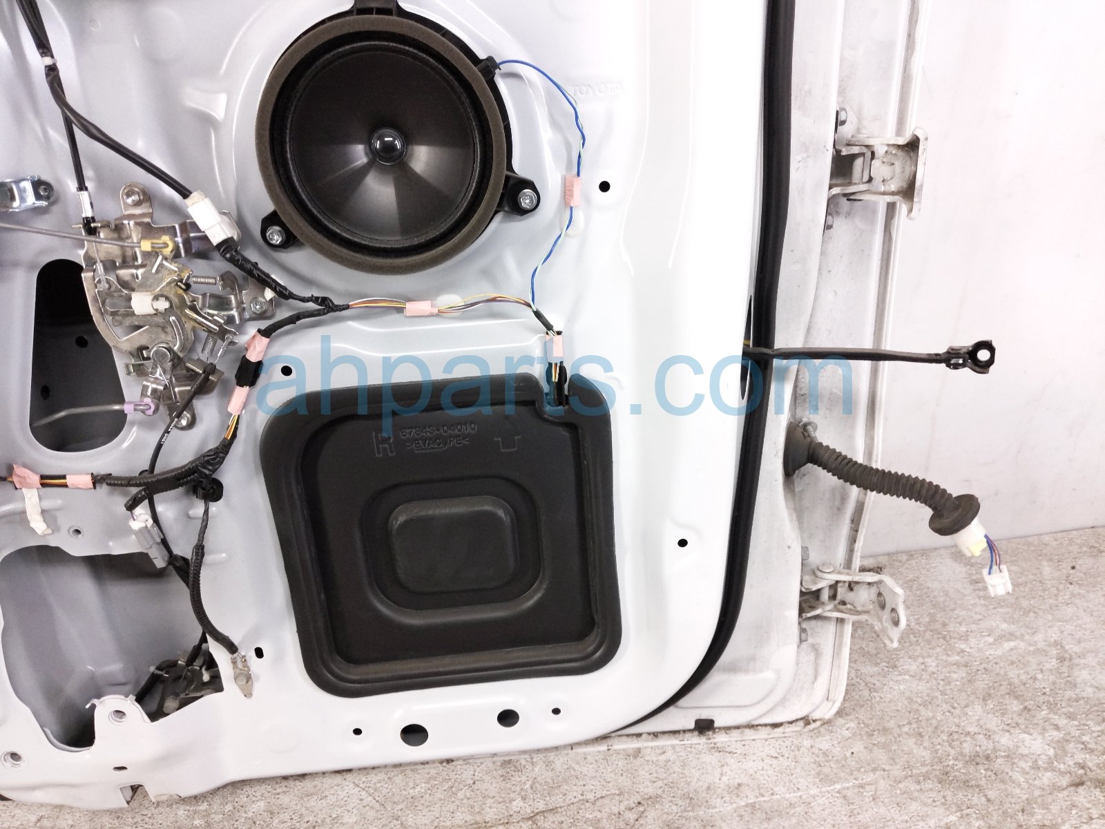 2022 Toyota Tacoma Rear Passenger Door White No Inside Trim 67003 04130 Replacement 2022 Toyota Tacoma Rear Passenger Door White No Inside Trim 67003 04130 Replacement thumbnail