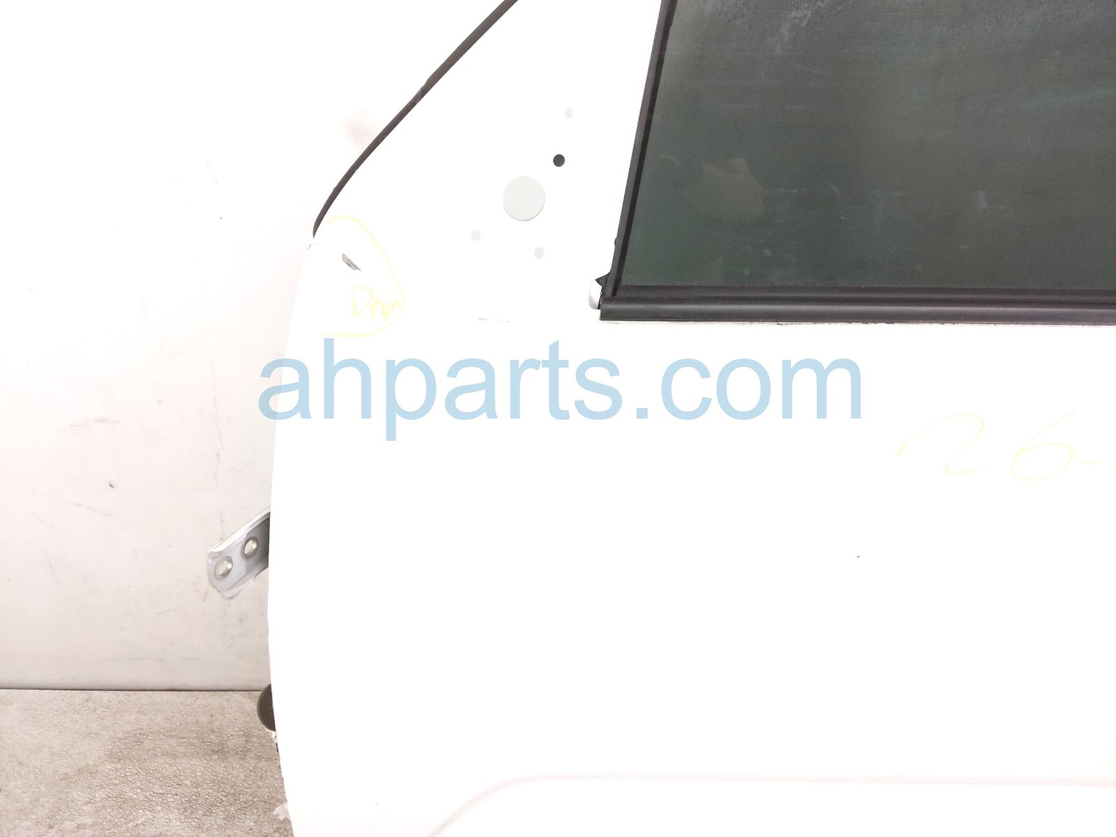 2022 Toyota Tacoma Front Driver Door White No Mirror/trim 67002 04200 Replacement 2022 Toyota Tacoma Front Driver Door White No Mirror/trim 67002 04200 Replacement thumbnail
