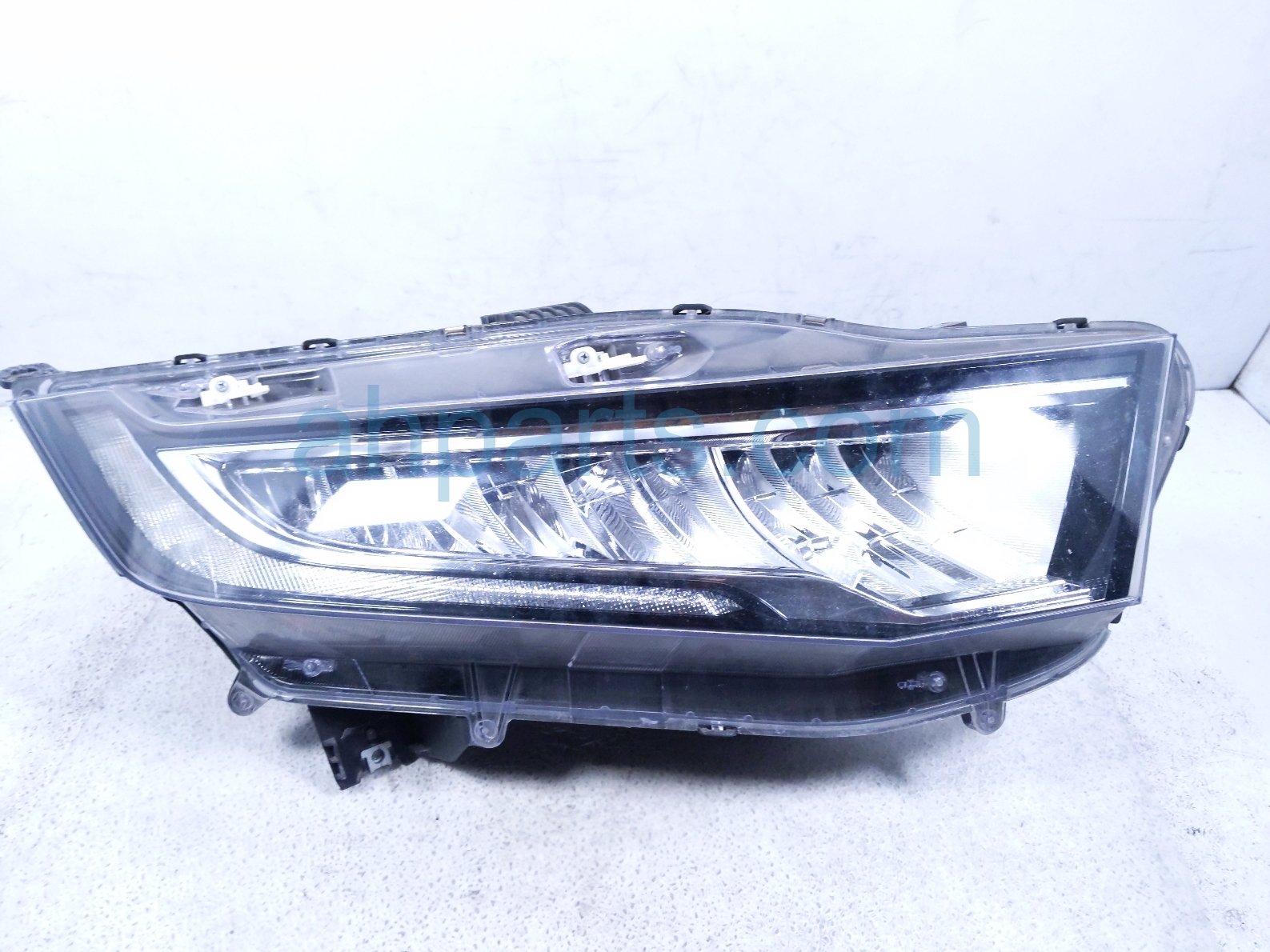 Honda RH HEADLAMP / LIGHT