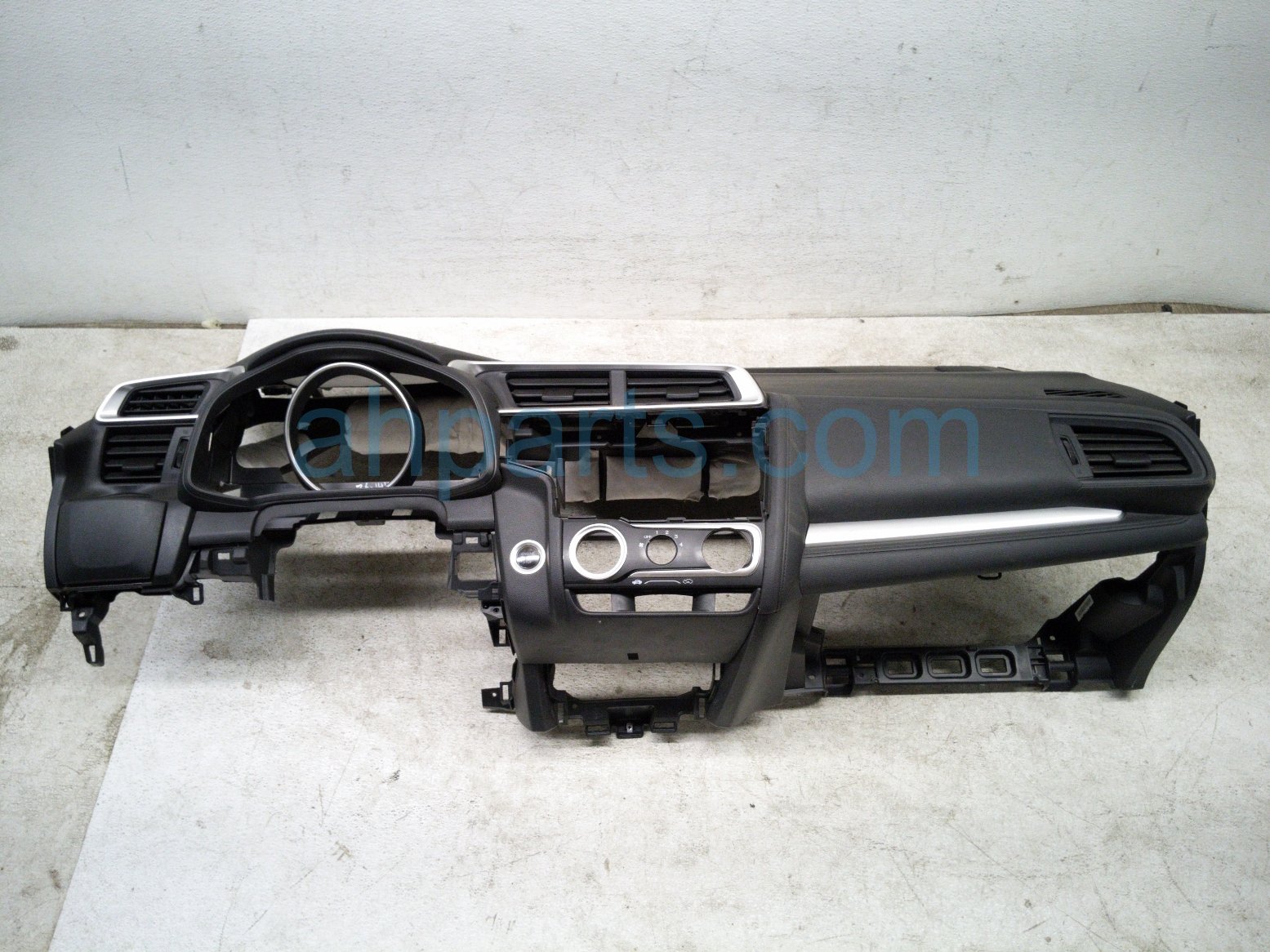 Honda DASHBOARD W/ AIRBAG