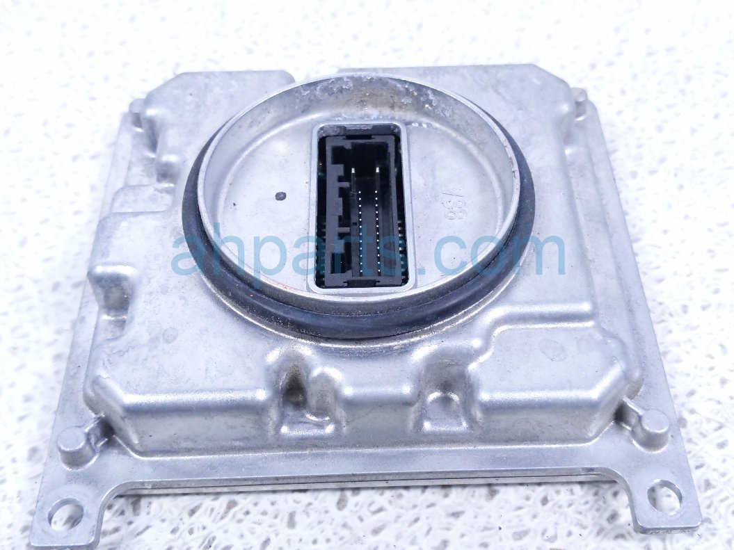 Mazda LH XENON HEADLAMP BALLAST