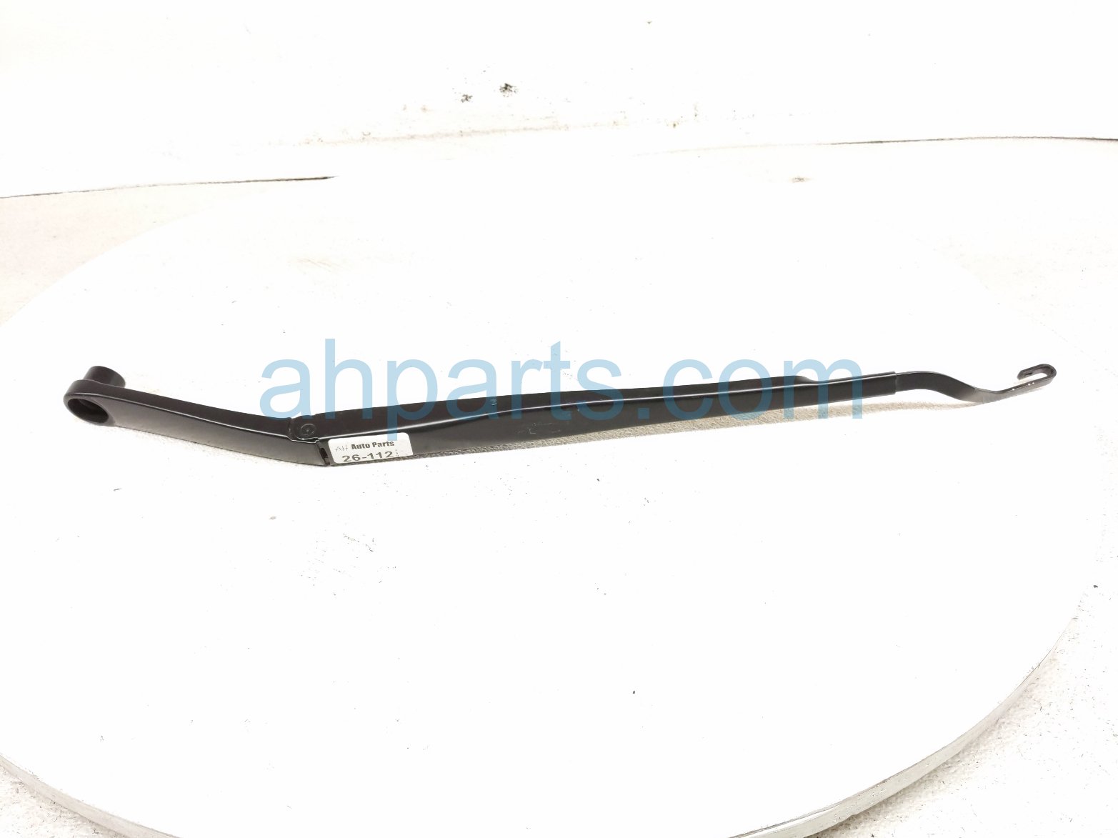Kia LH WINDSHIELD WIPER ARM
