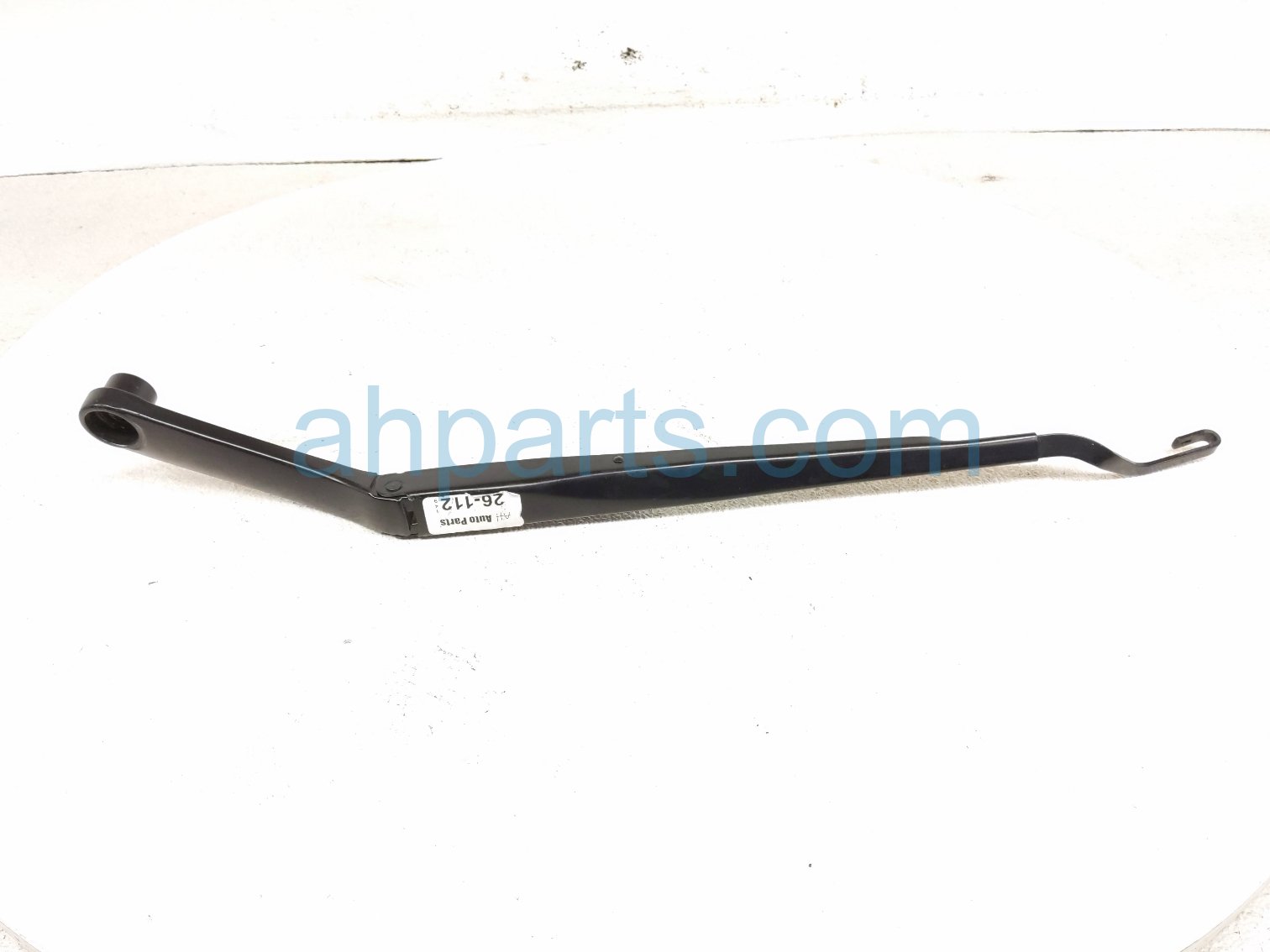 Kia RH WINDSHIELD WIPER ARM