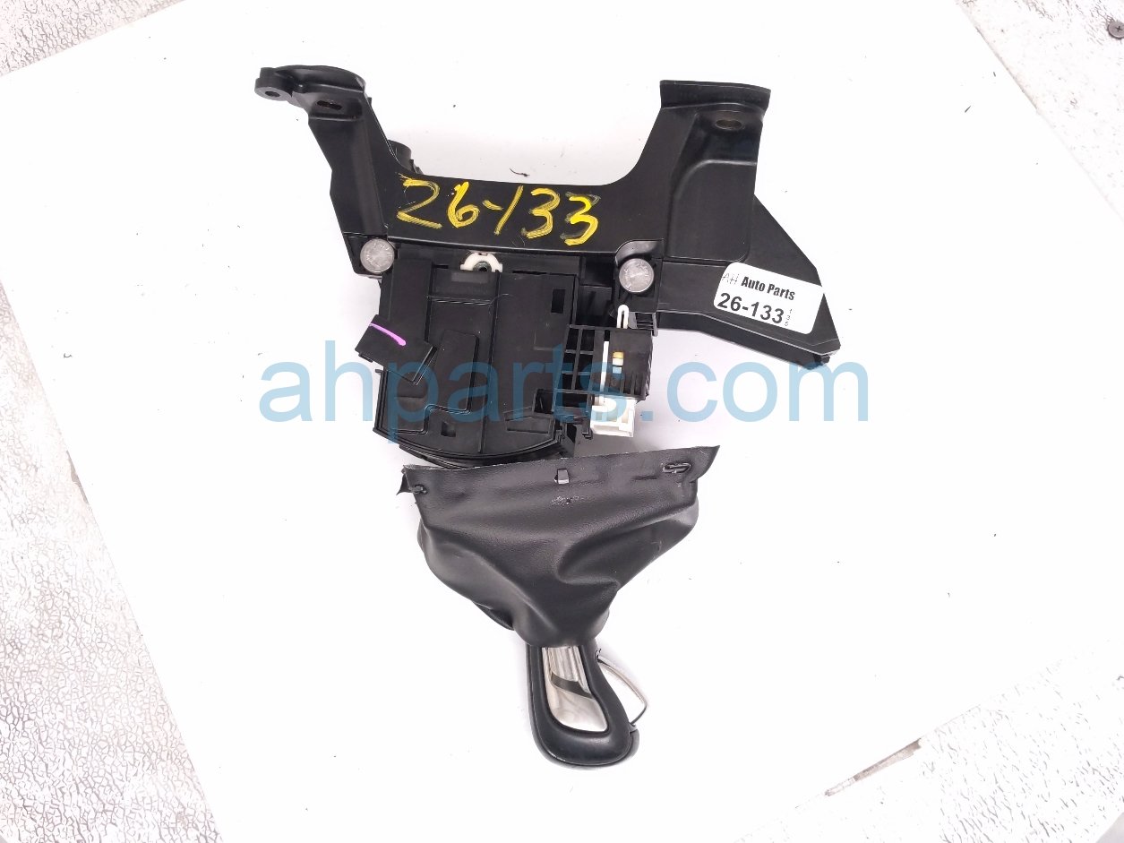 Mazda A/T FLOOR SHIFTER W/KNOB - 2.5L AWD