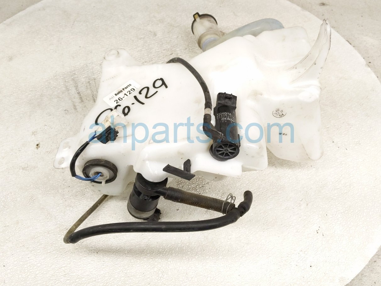 Lexus WINDSHIELD WASHER RESERVOIR W/PUMP