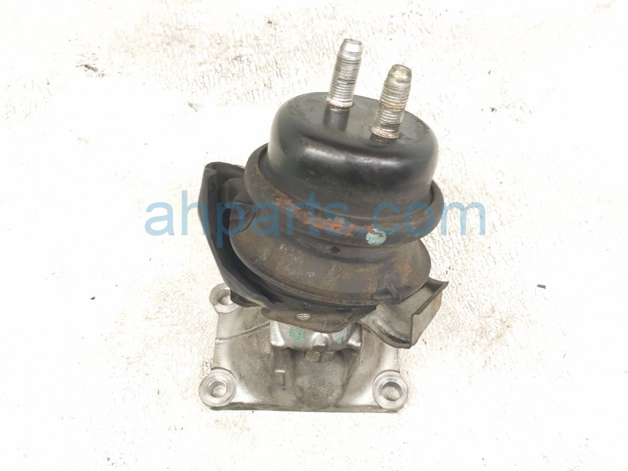 2002 Lexus Sc430 Engine/motor Driver Engine Mount Brkt 4.3l Rwd 12361 50150 Replacement 2002 Lexus Sc430 Engine/motor Driver Engine Mount Brkt 4.3l Rwd 12361 50150 Replacement thumbnail