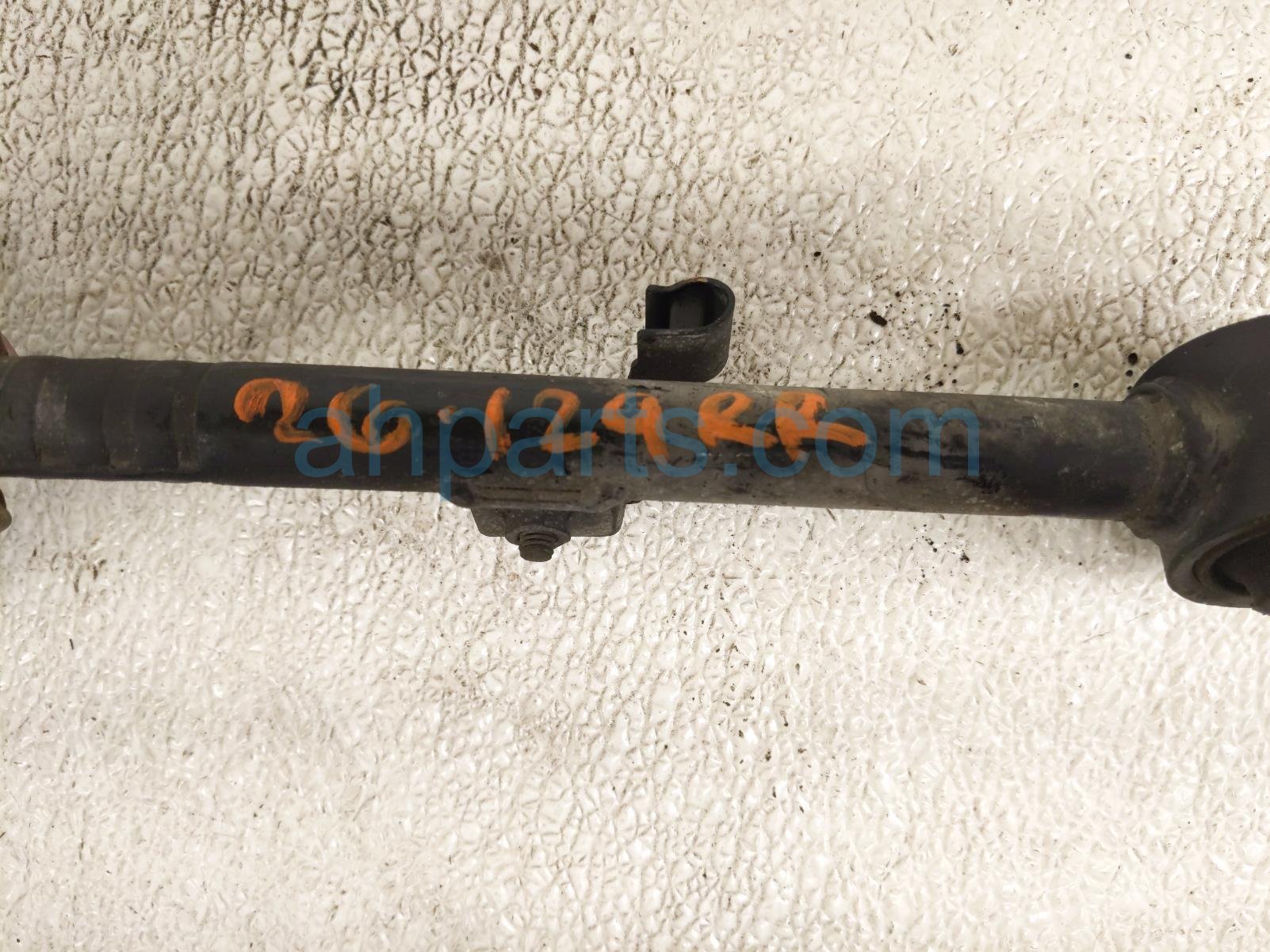 2002 Lexus Sc430 Lower Control Rear Passenger Tow Link / Lateral Arm 48705 30070 Replacement 2002 Lexus Sc430 Lower Control Rear Passenger Tow Link / Lateral Arm 48705 30070 Replacement thumbnail