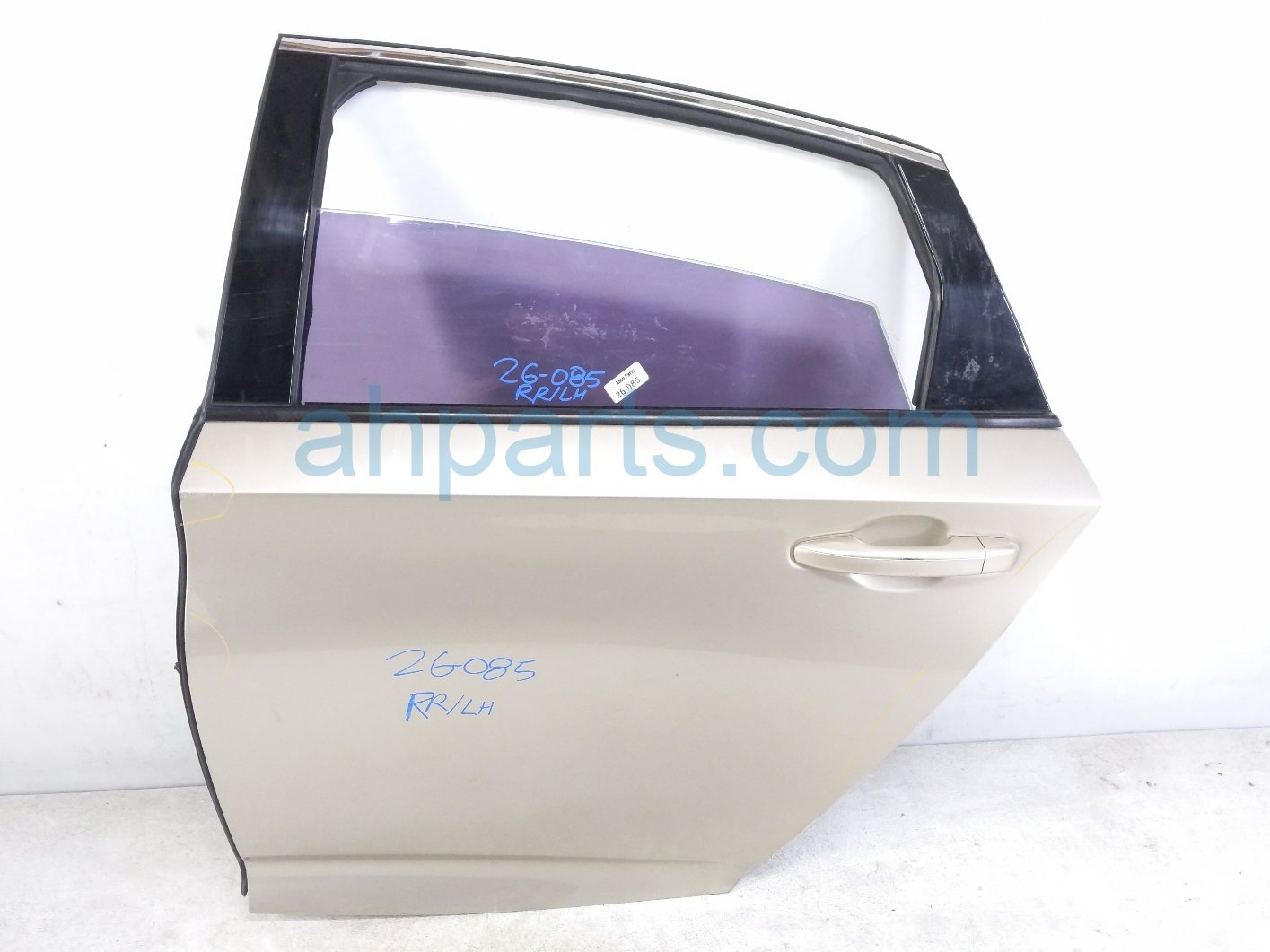 Honda RR/LH DOOR - GOLD - NO INSIDE TRIM