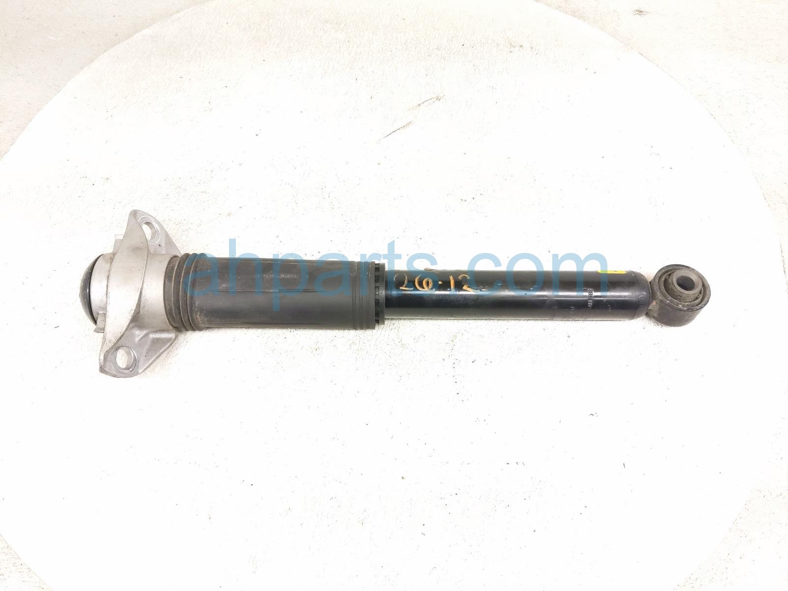 Toyota RR/RH SHOCK ABSORBER - 2.5L FWD