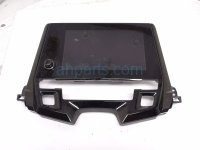 Honda CENTER DASH DISPLAY W/BEZEL Honda CENTER DASH DISPLAY W/BEZEL